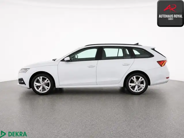 Skoda Octavia view 2