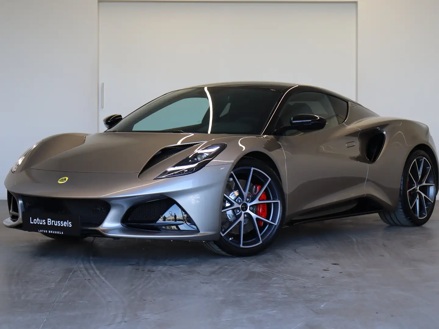 Lotus Emira 3.5 Turbo V6 Manual First Edition Grijs - 2