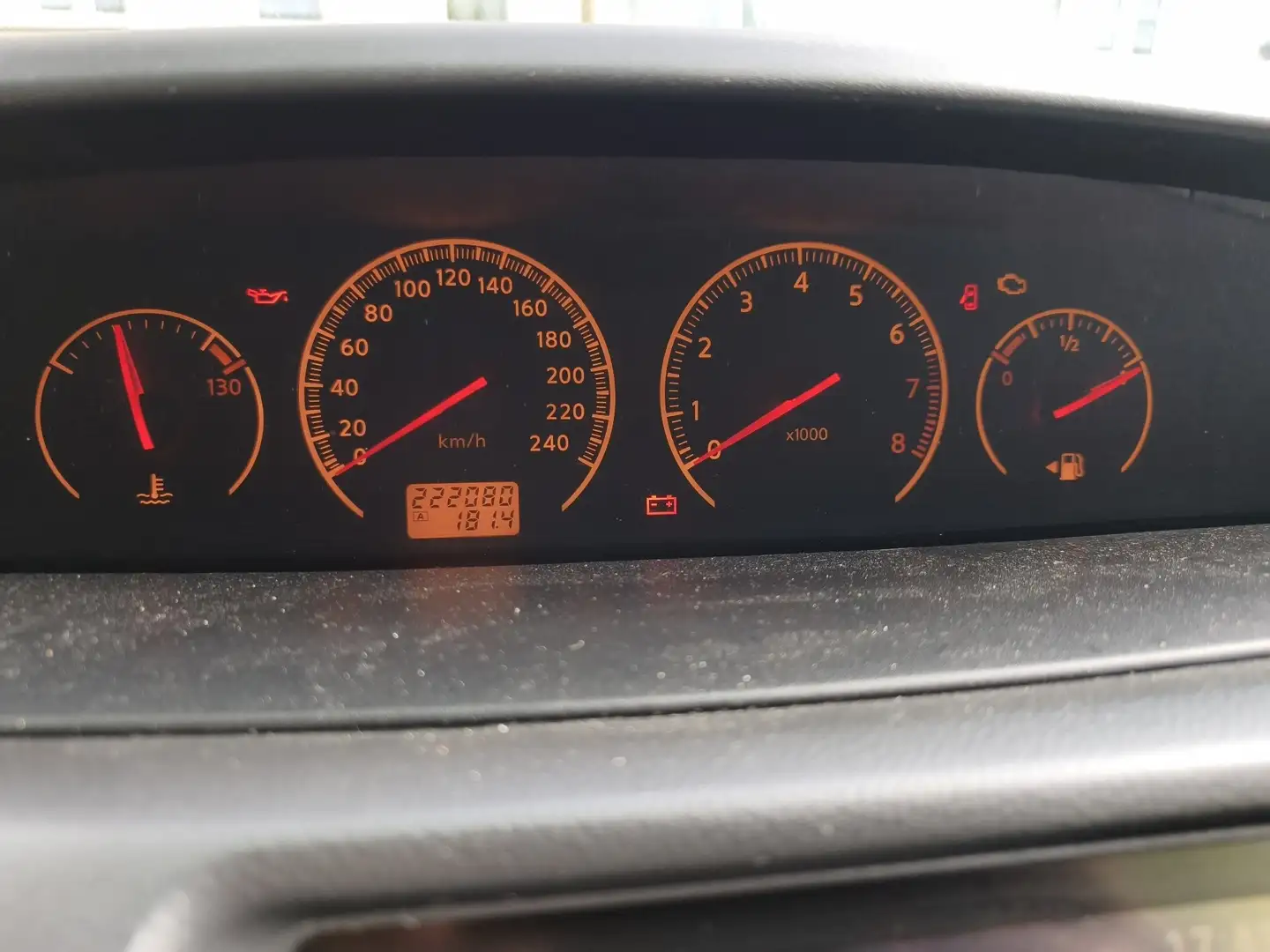 Nissan Primera Traveller 1.8 acenta - 1