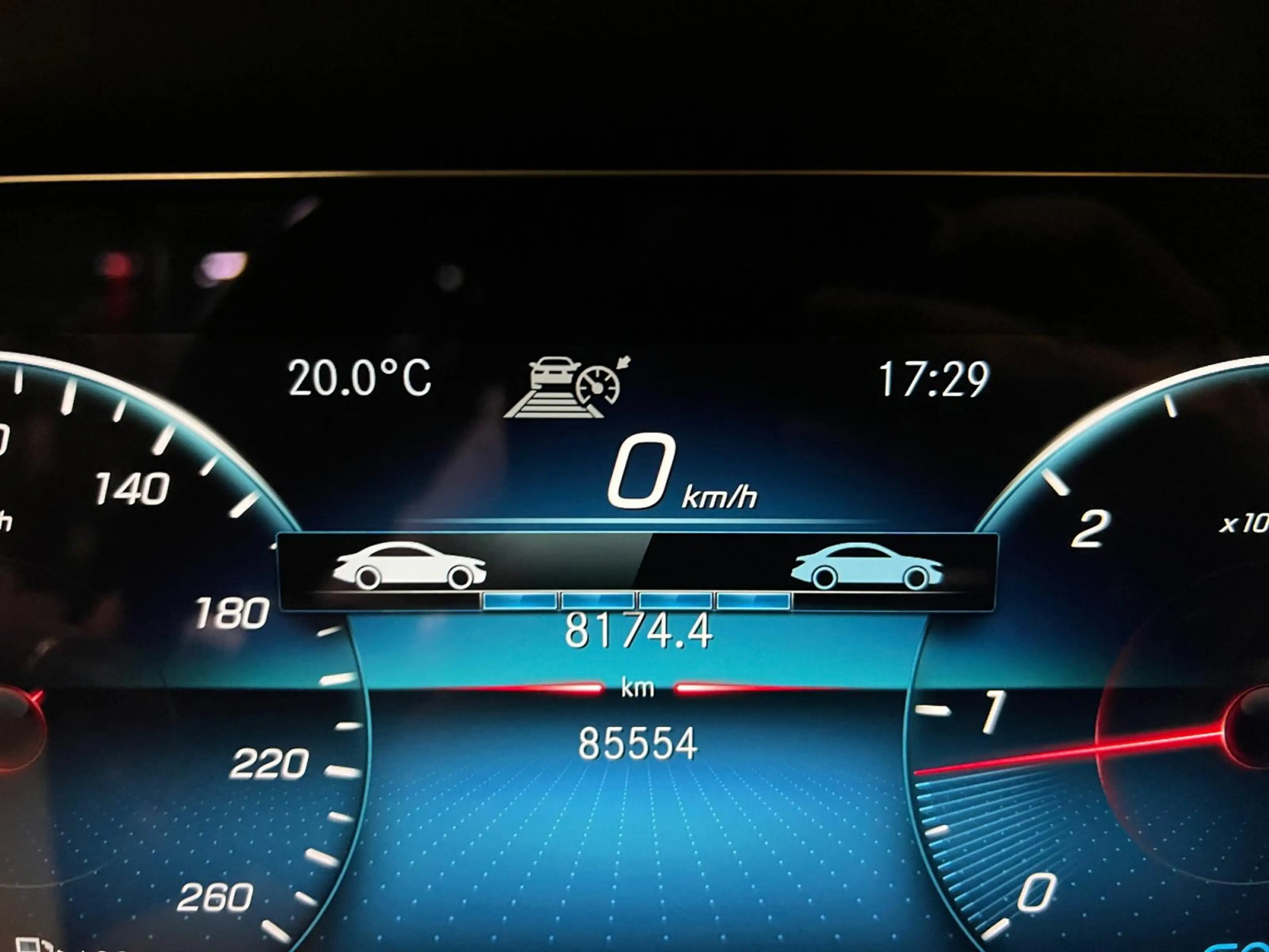Mercedes-Benz E 220 Classe d Break AMG Line — photo 16