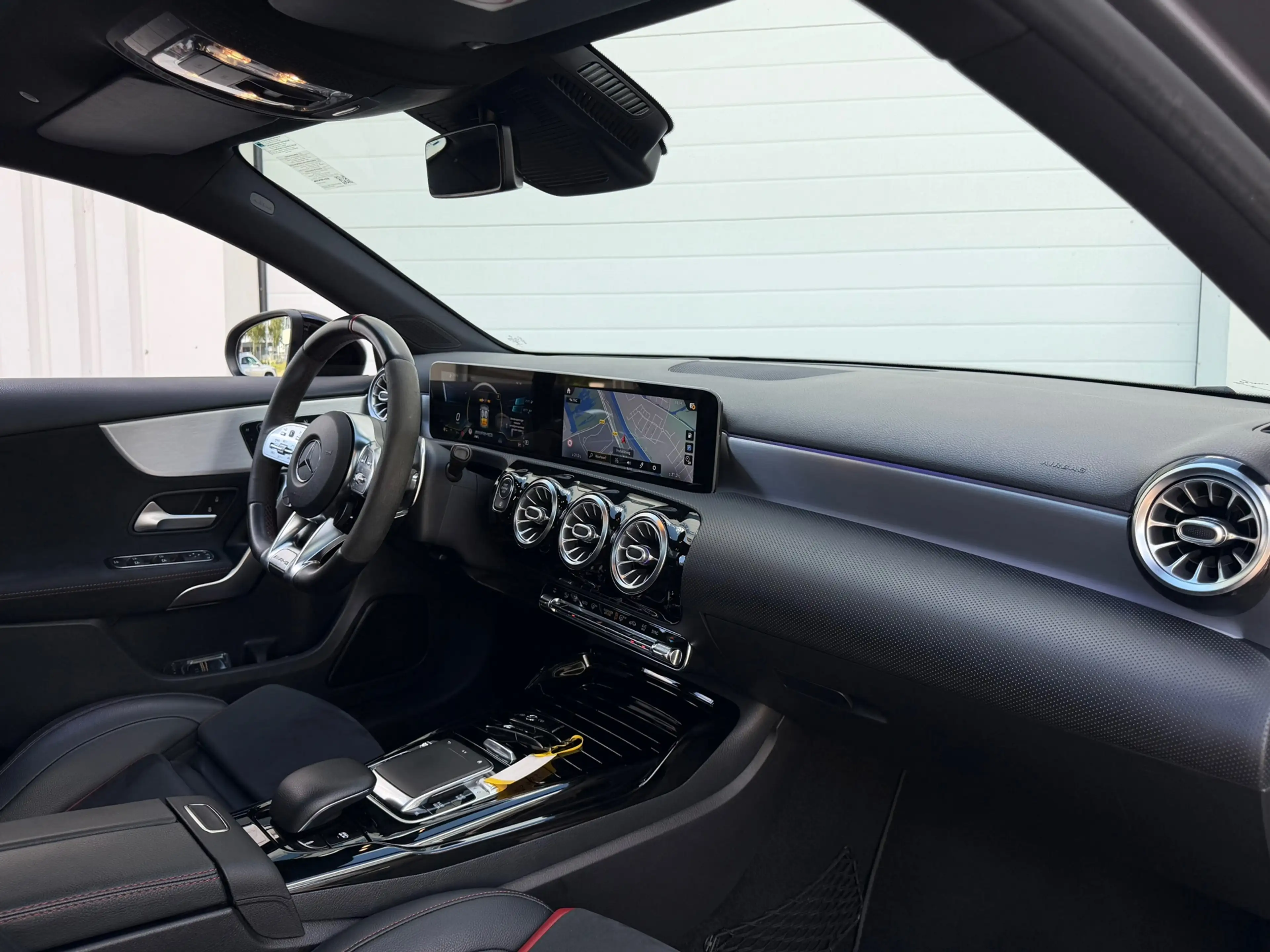 Mercedes-Benz A 45 AMG S 4MATIC+ Pano|Memory|Carplay|421PK|Driver's Packa — photo 7