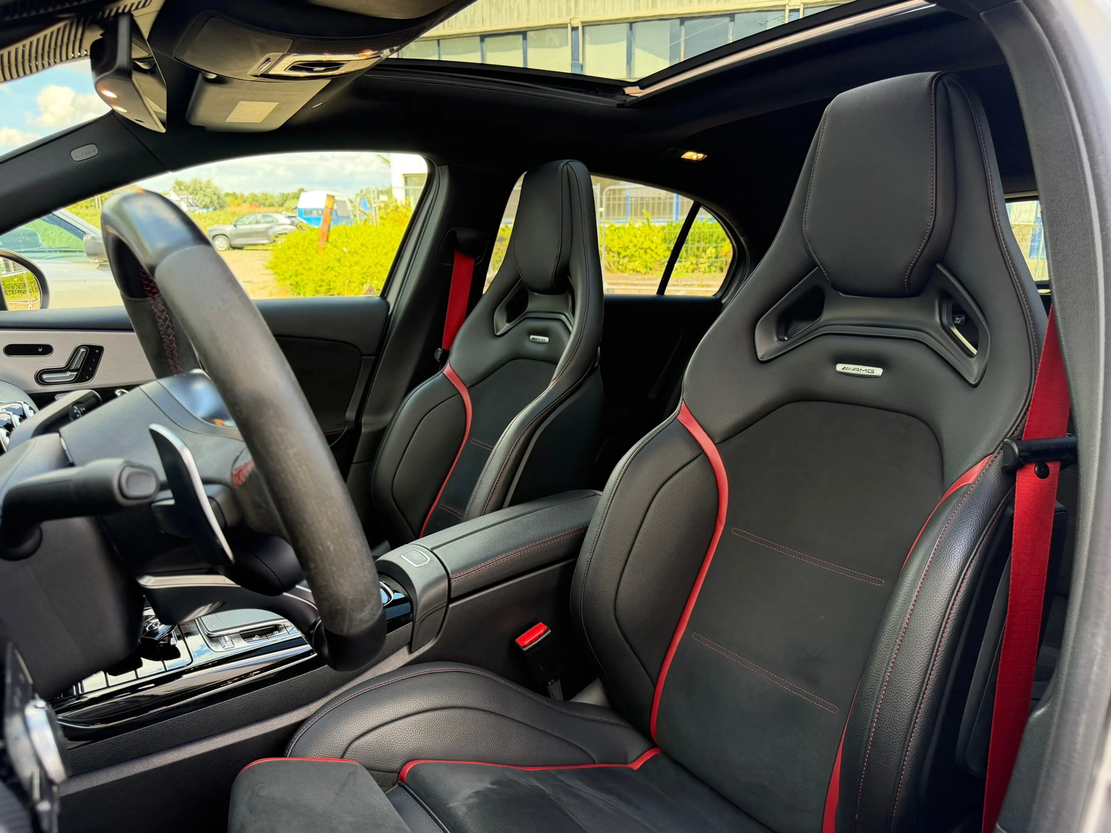 Mercedes-Benz A 45 AMG S 4MATIC+ Pano|Memory|Carplay|421PK|Driver's Packa — photo 16