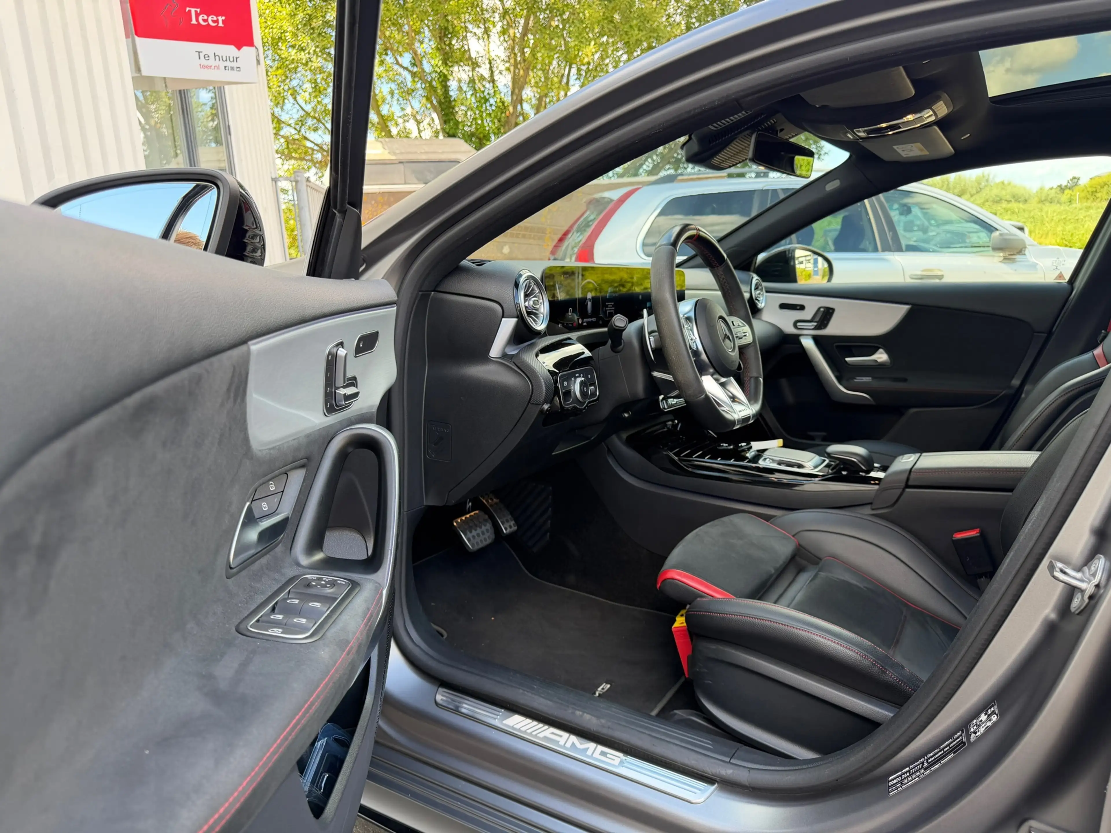 Mercedes-Benz A 45 AMG S 4MATIC+ Pano|Memory|Carplay|421PK|Driver's Packa — photo 26