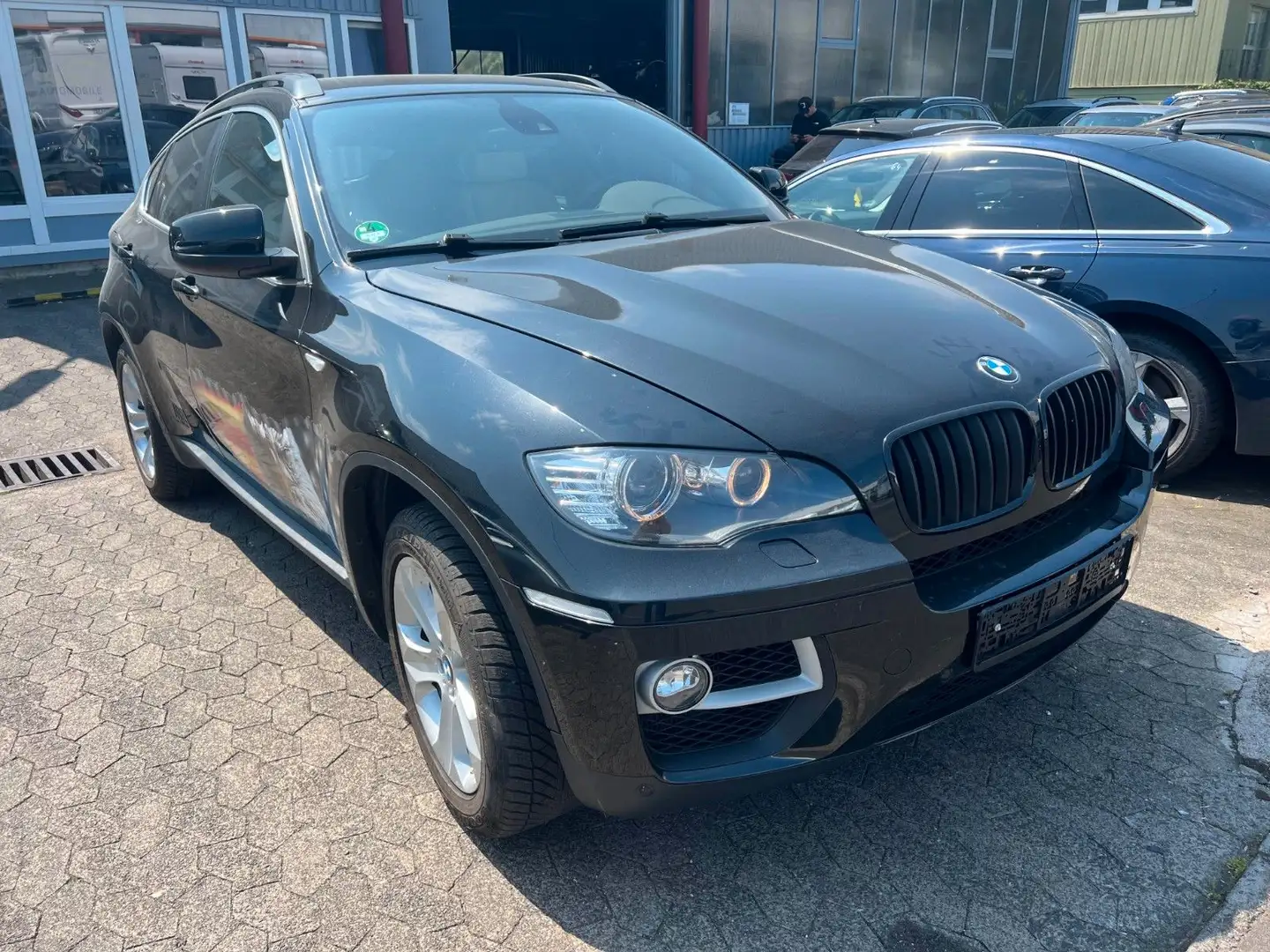 BMW X6 Baureihe X6 xDrive50i Negro - 1