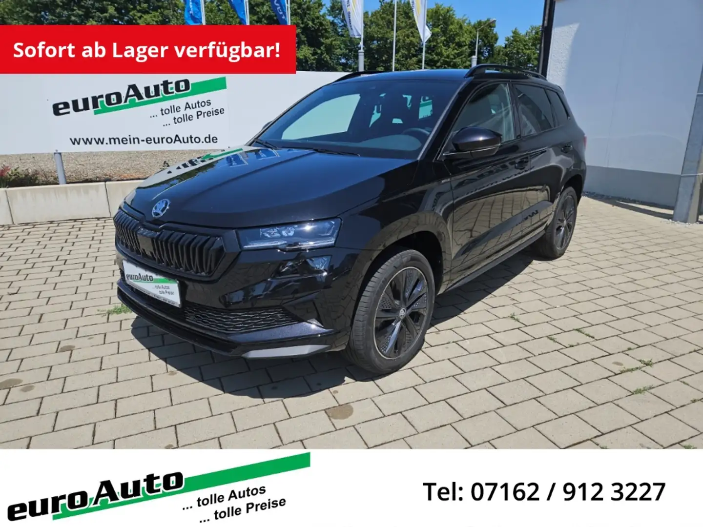 Skoda Karoq Sportline 1.5 TSI DSG AHK 5 Jahre Garantie Schwarz - 1