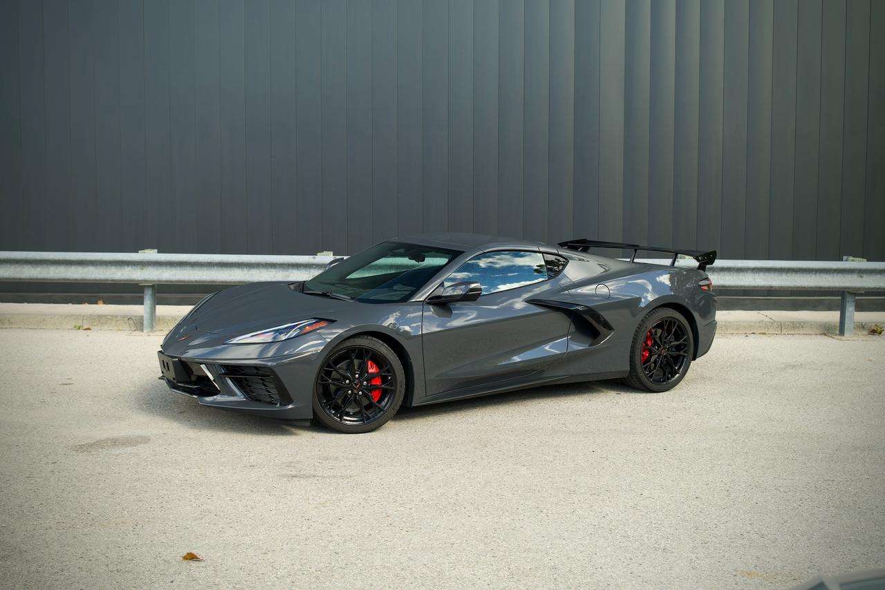 2027 Chevrolet Corvette 1LT