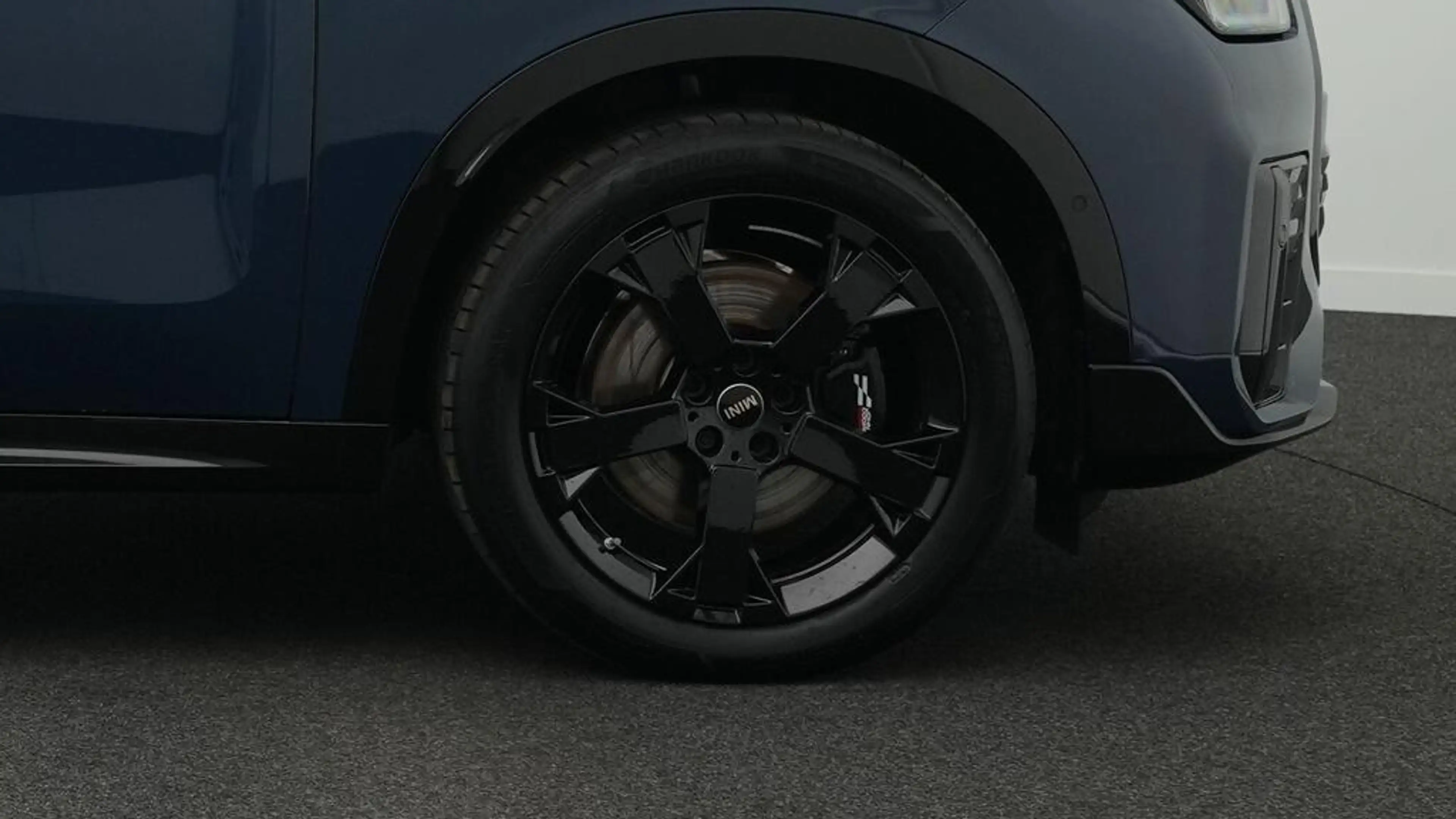 MINI Countryman C John Cooper Works Trim — photo 12