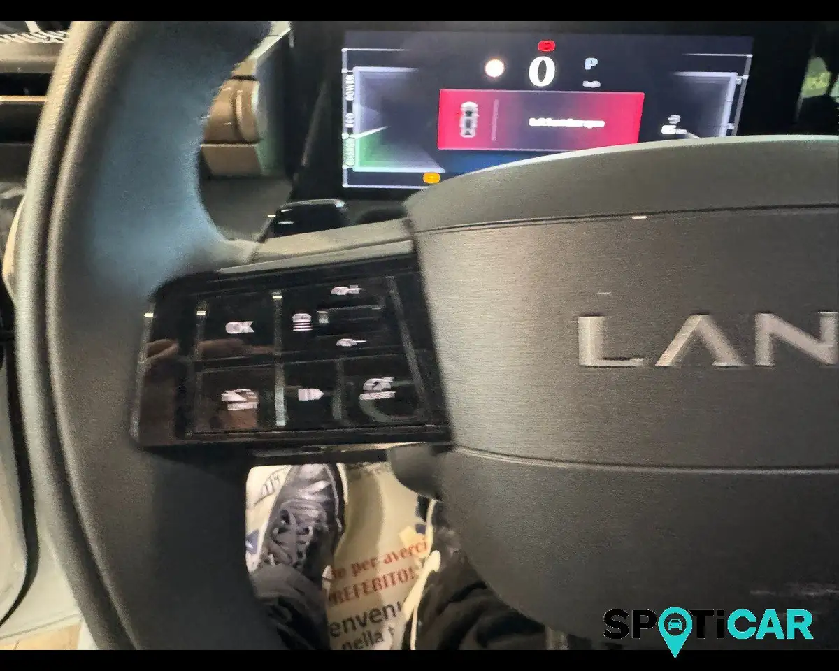 Lancia Ypsilon 2024 — фото 7