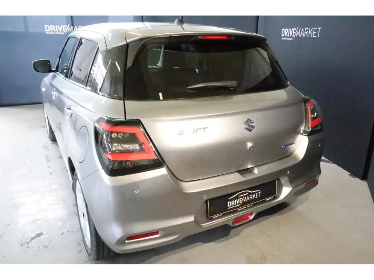 Suzuki Swift 2025 — фото 10