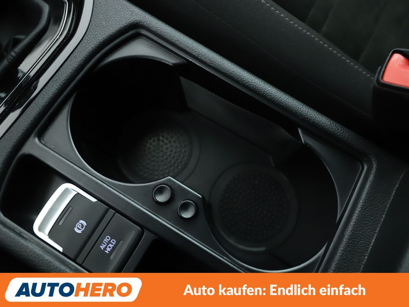 Volkswagen Touran 2.0 TDI Highline BMT Aut.*LED*ACC*PLA*CAM* — photo 31