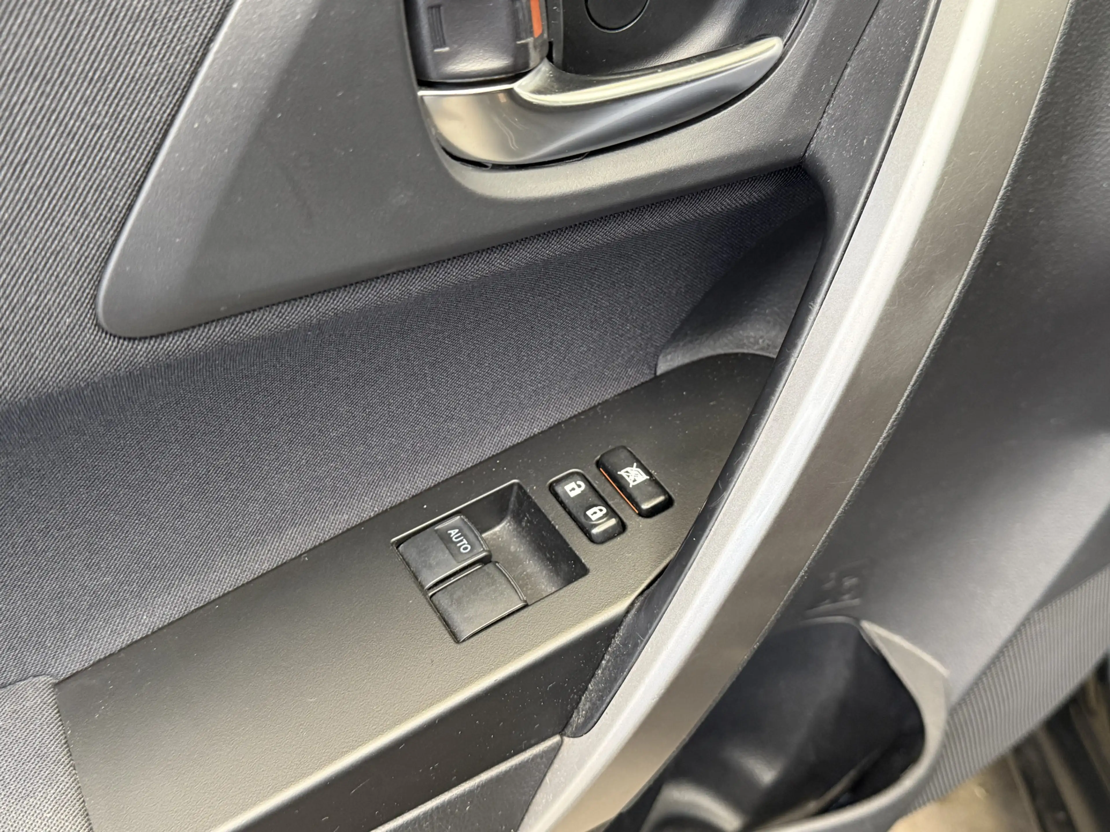 Toyota Auris 1.8 Hybrid Lease NAVI-PANORAMADAK-CAMERA-AIRCO/ECC — photo 23