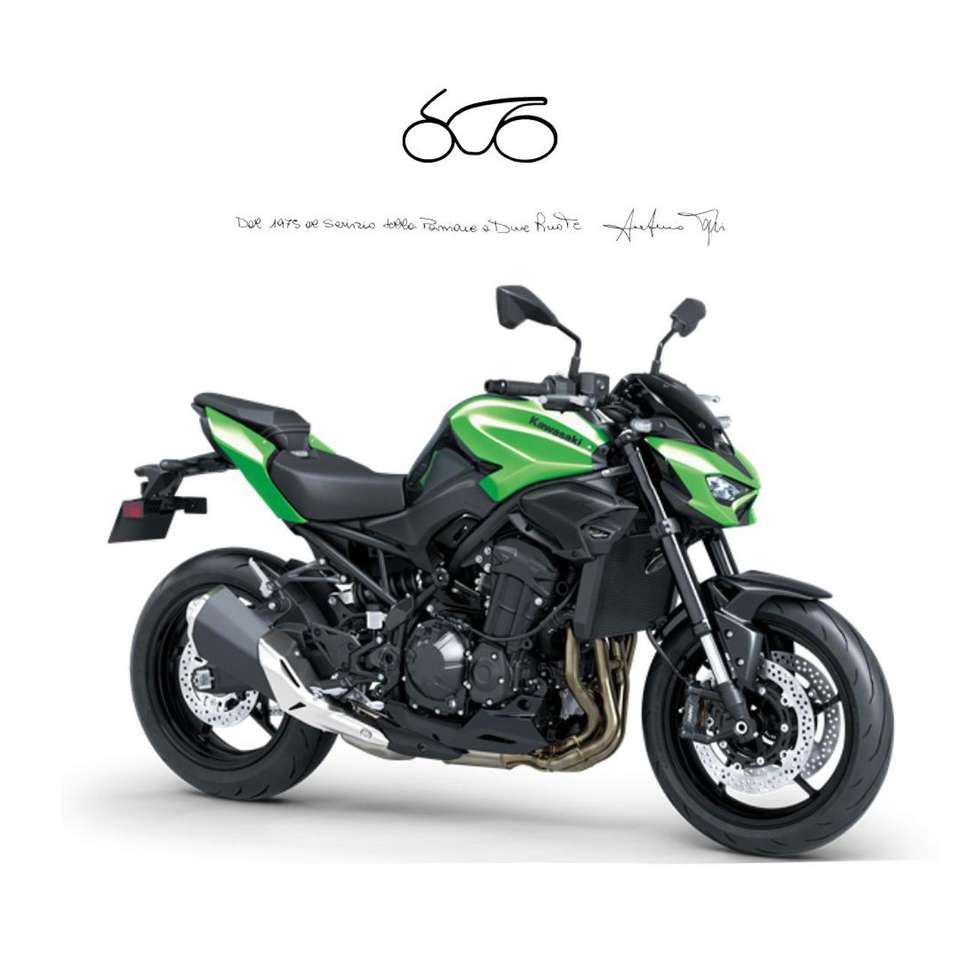 Kawasaki Z 900 .