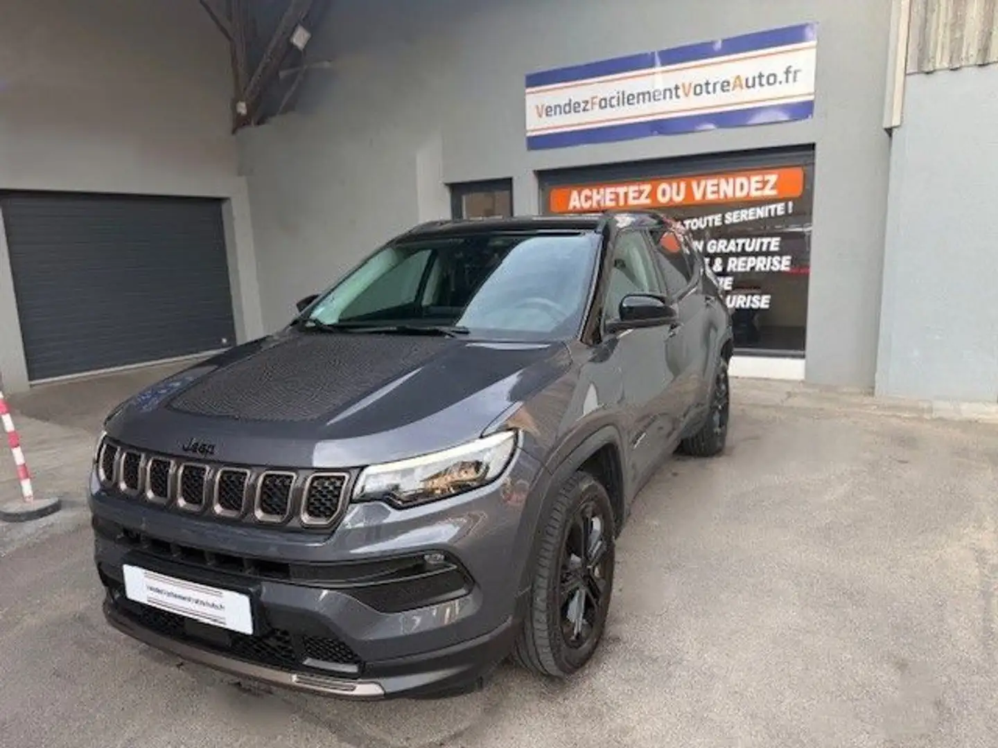 Jeep Compass 1.5 Turbo 130ch Hybride Longitude Pack Business BVA7 Gris - 1