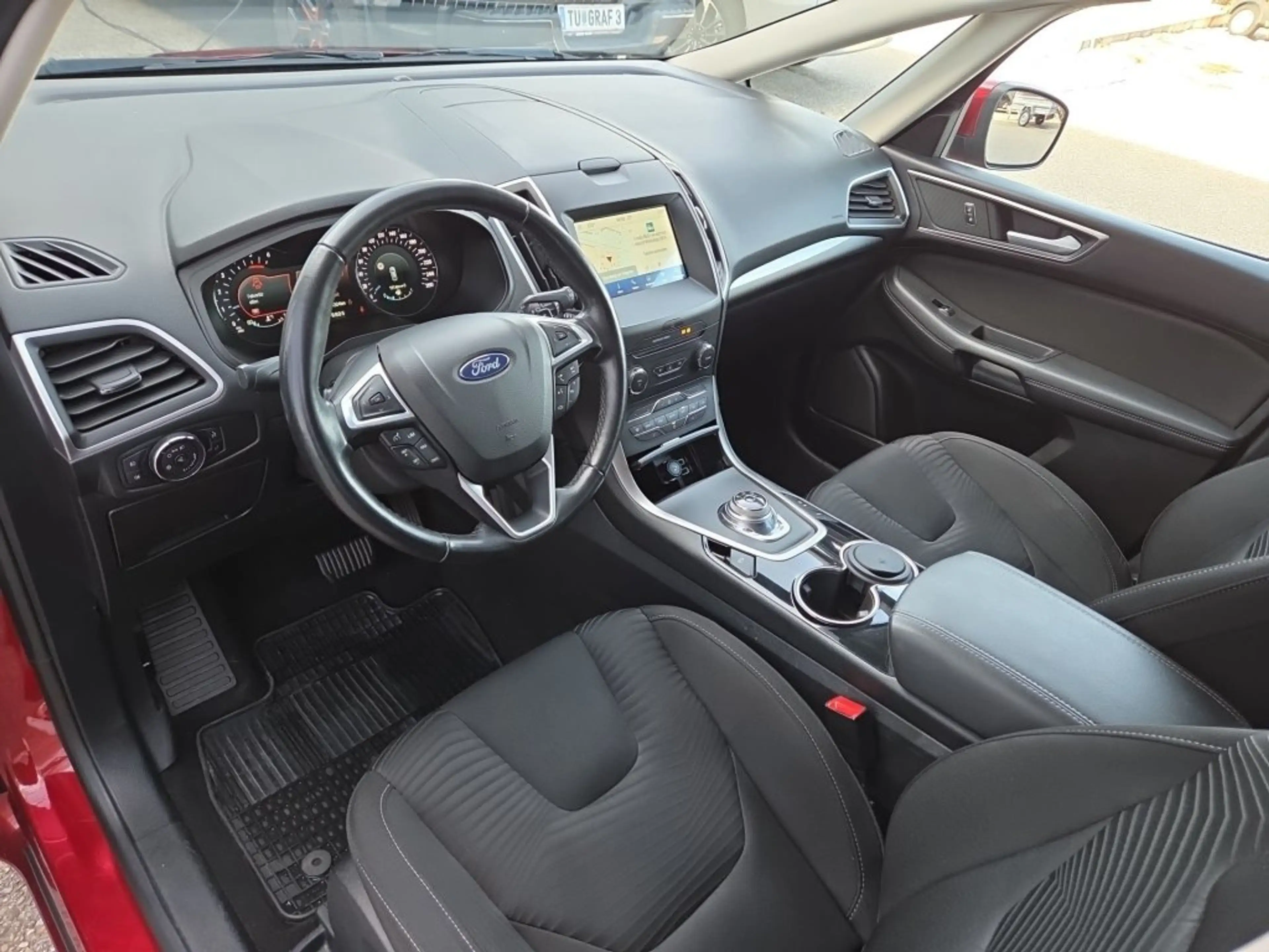Ford S-Max Trend 2.0 EcoBlue SCR Aut. — photo 12