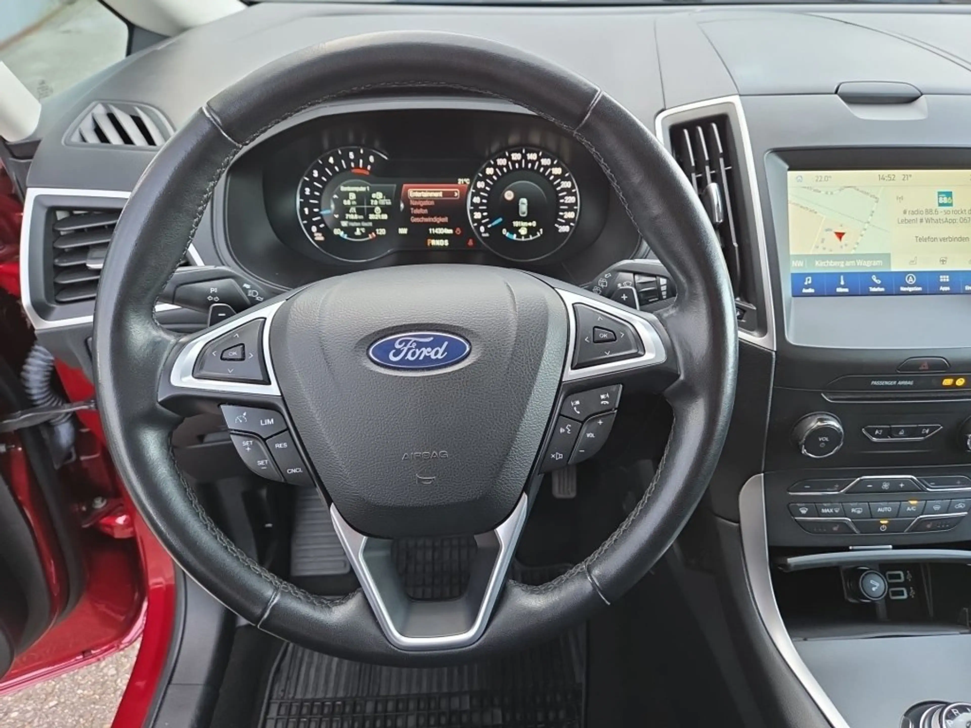 Ford S-Max Trend 2.0 EcoBlue SCR Aut. — photo 13