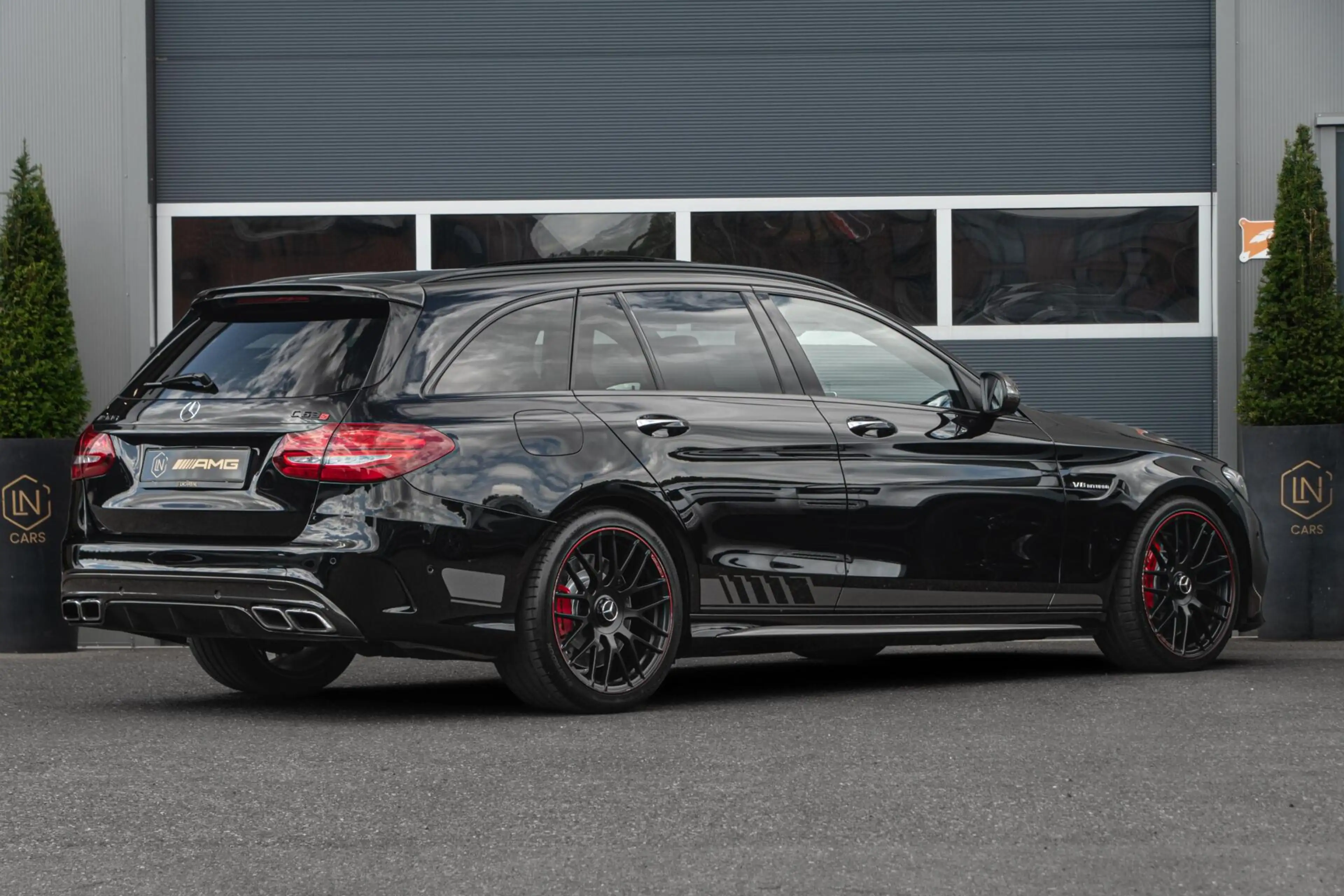 Mercedes-Benz C 63 AMG Estate S Edition 1 |Pano|HUD|DAB — photo 6