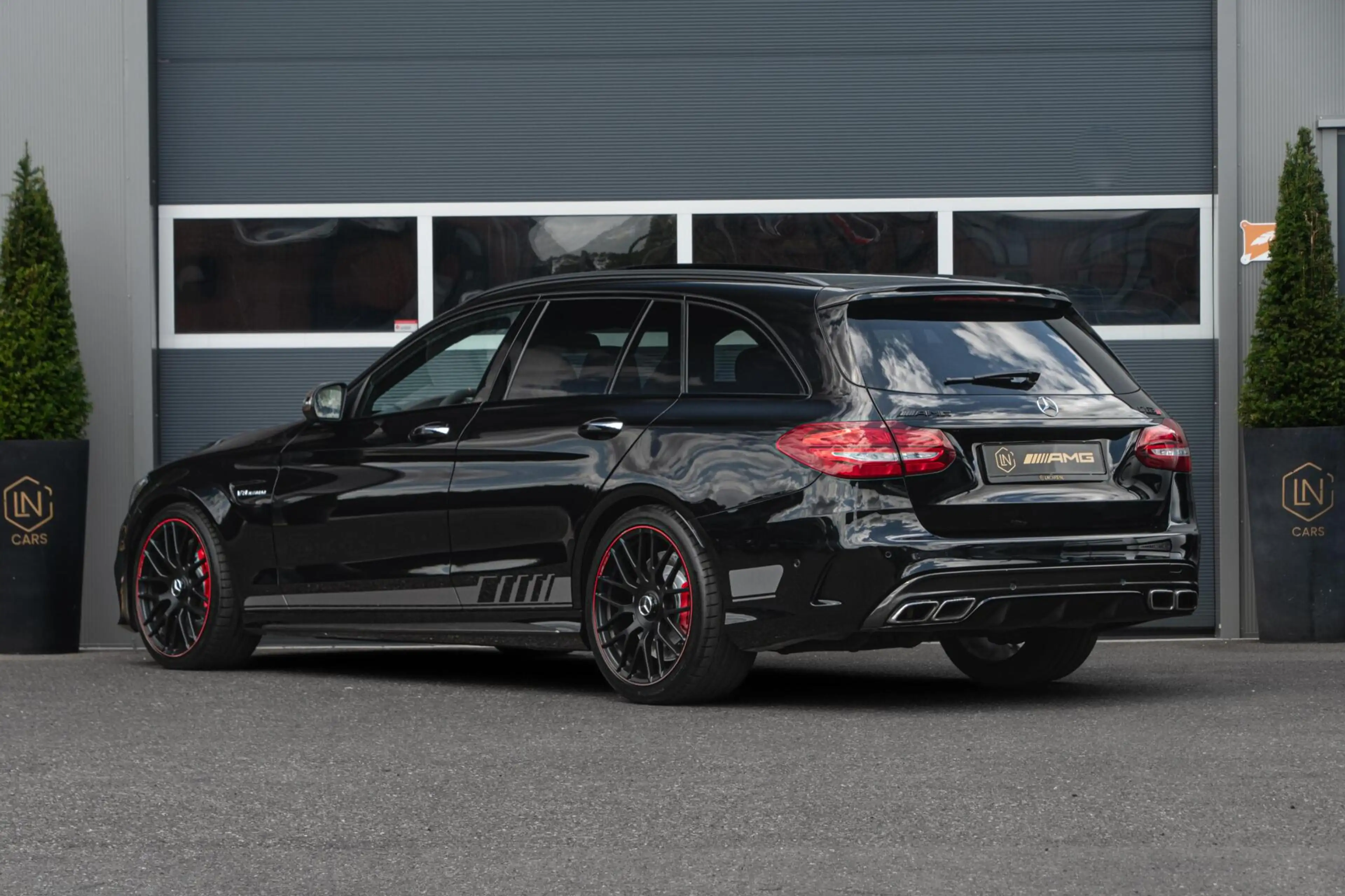 Mercedes-Benz C 63 AMG Estate S Edition 1 |Pano|HUD|DAB — photo 7