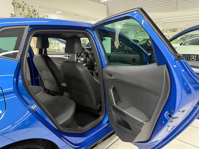 Seat Ibiza view 9