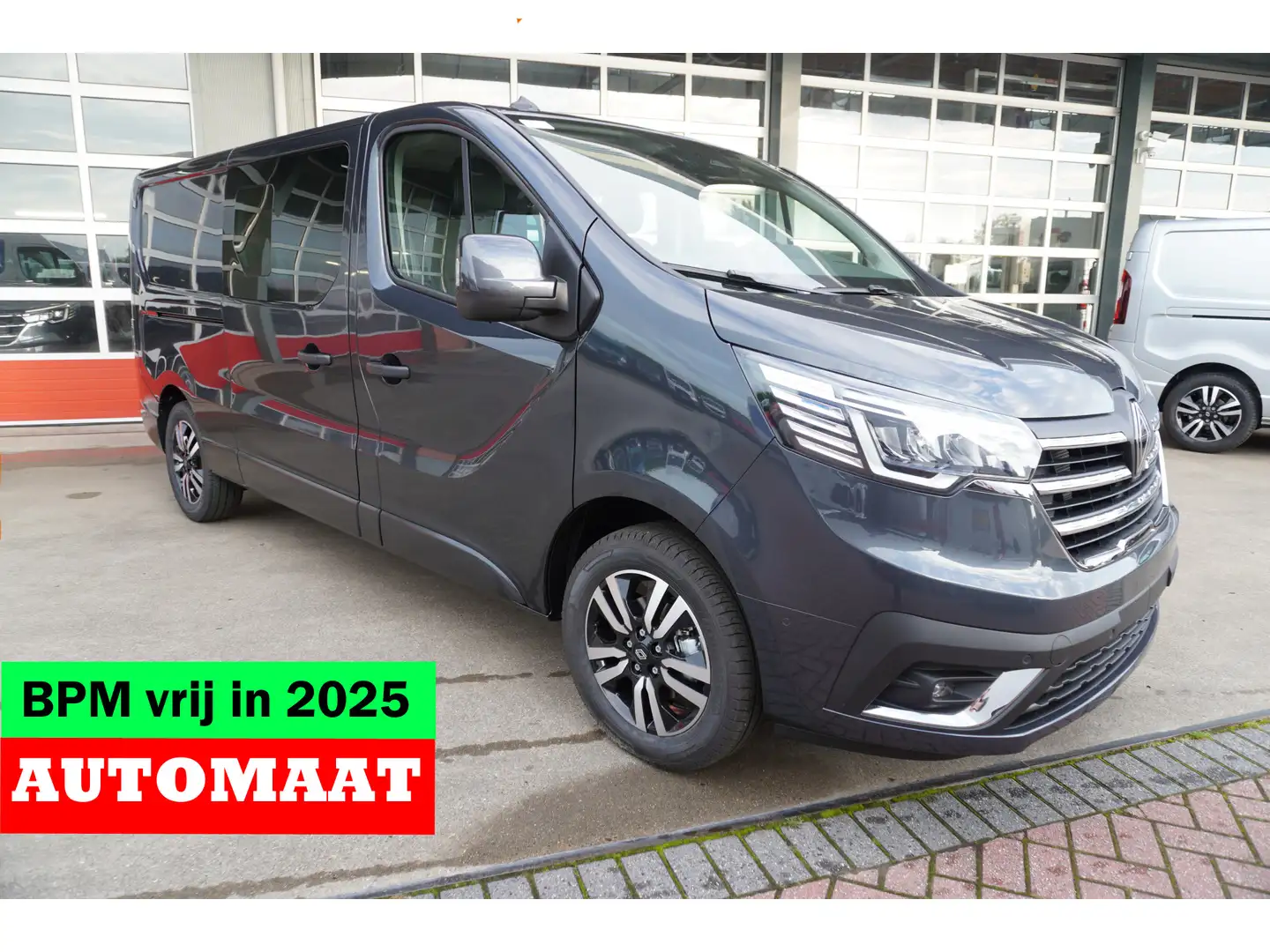 Renault Trafic 2.0 Bleu dCi EDC 170PK L2H1 Extra DubbelCabine Aut Gris - 1