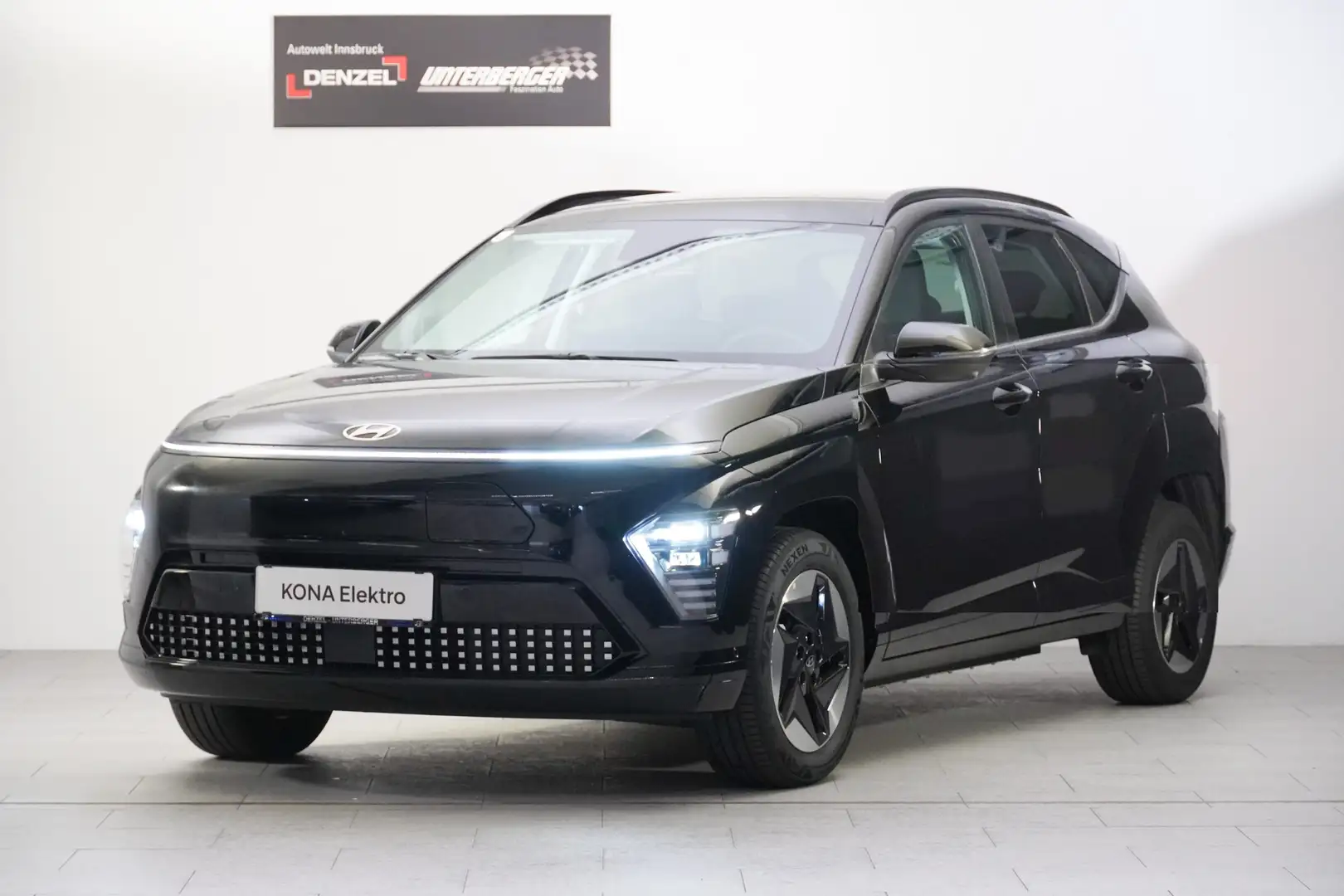 Hyundai KONA Elektro (SX2) GO 65,4 kWh Schwarz - 2