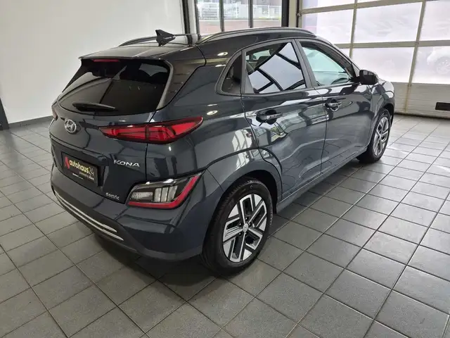 Hyundai Kona view 5