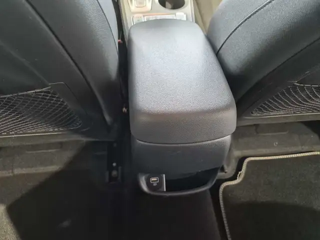 Hyundai Kona view 13