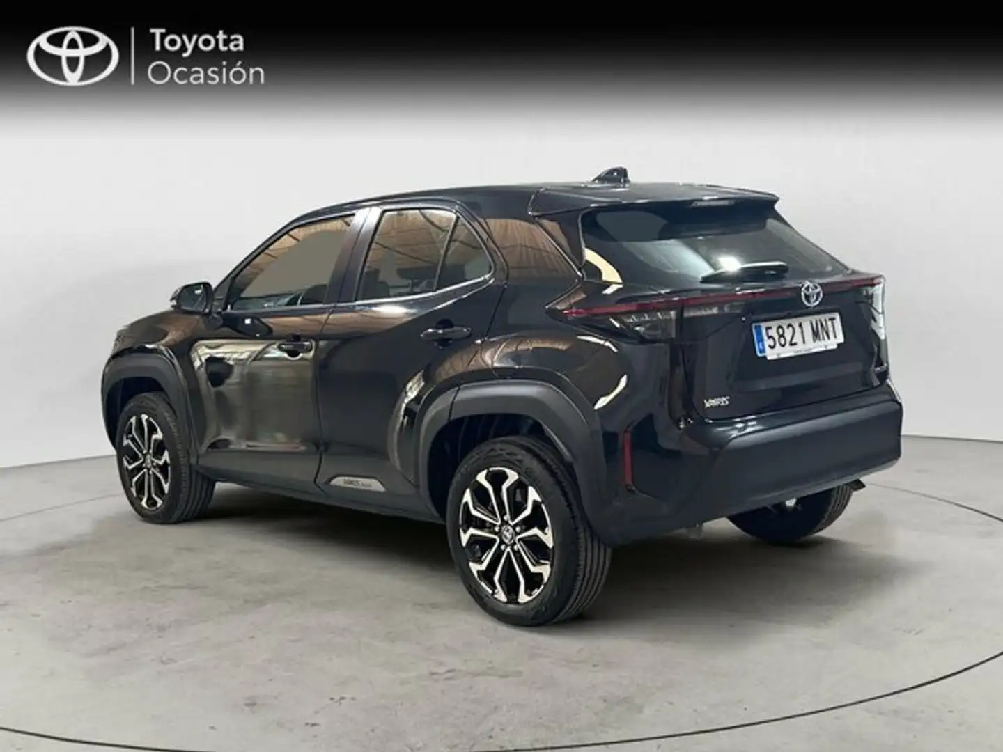 Toyota Yaris Cross 5 puertas Active Tech 120H e-CVT Noir - 2