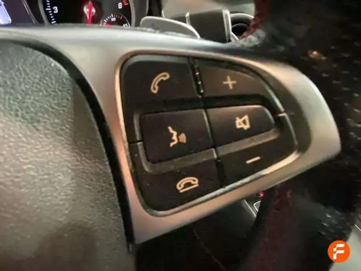 Mercedes-Benz GLA 180 X156 2019, foto 18