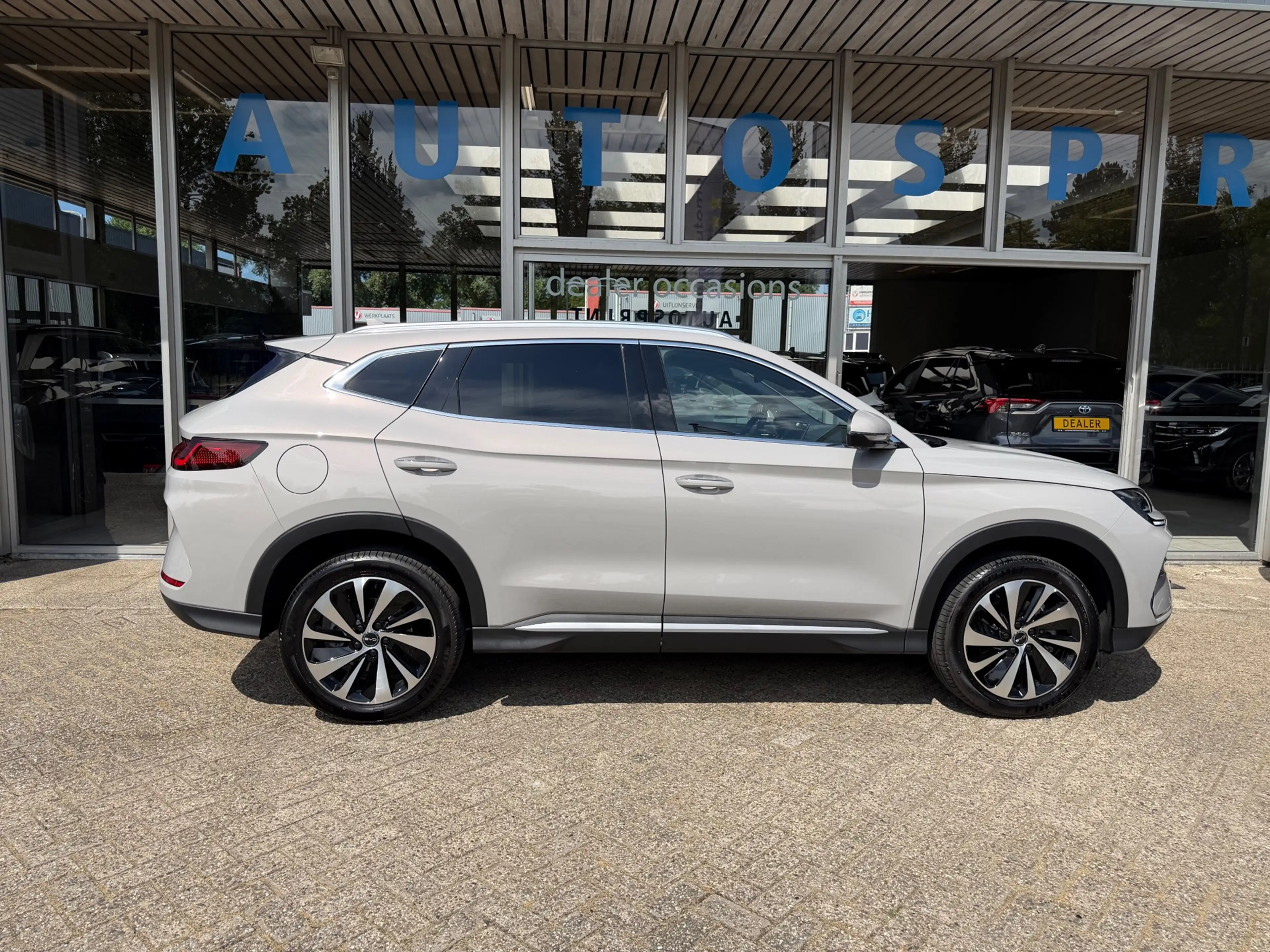 BYD Seal U 1.5 T DM-i AWD Design 4 WHEEL DRIVE 324PK GELIJK L — photo 4