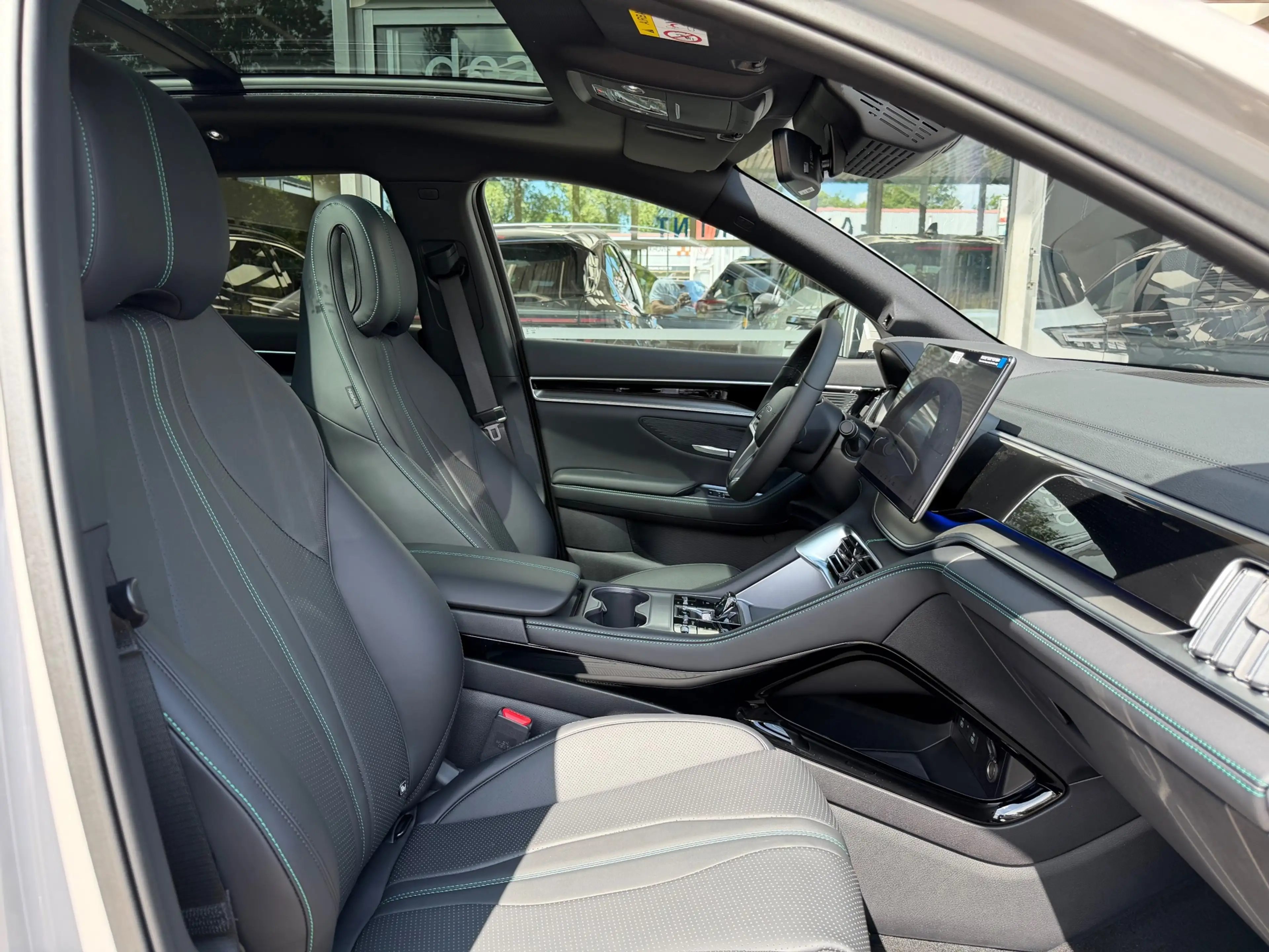 BYD Seal U 1.5 T DM-i AWD Design 4 WHEEL DRIVE 324PK GELIJK L — photo 23