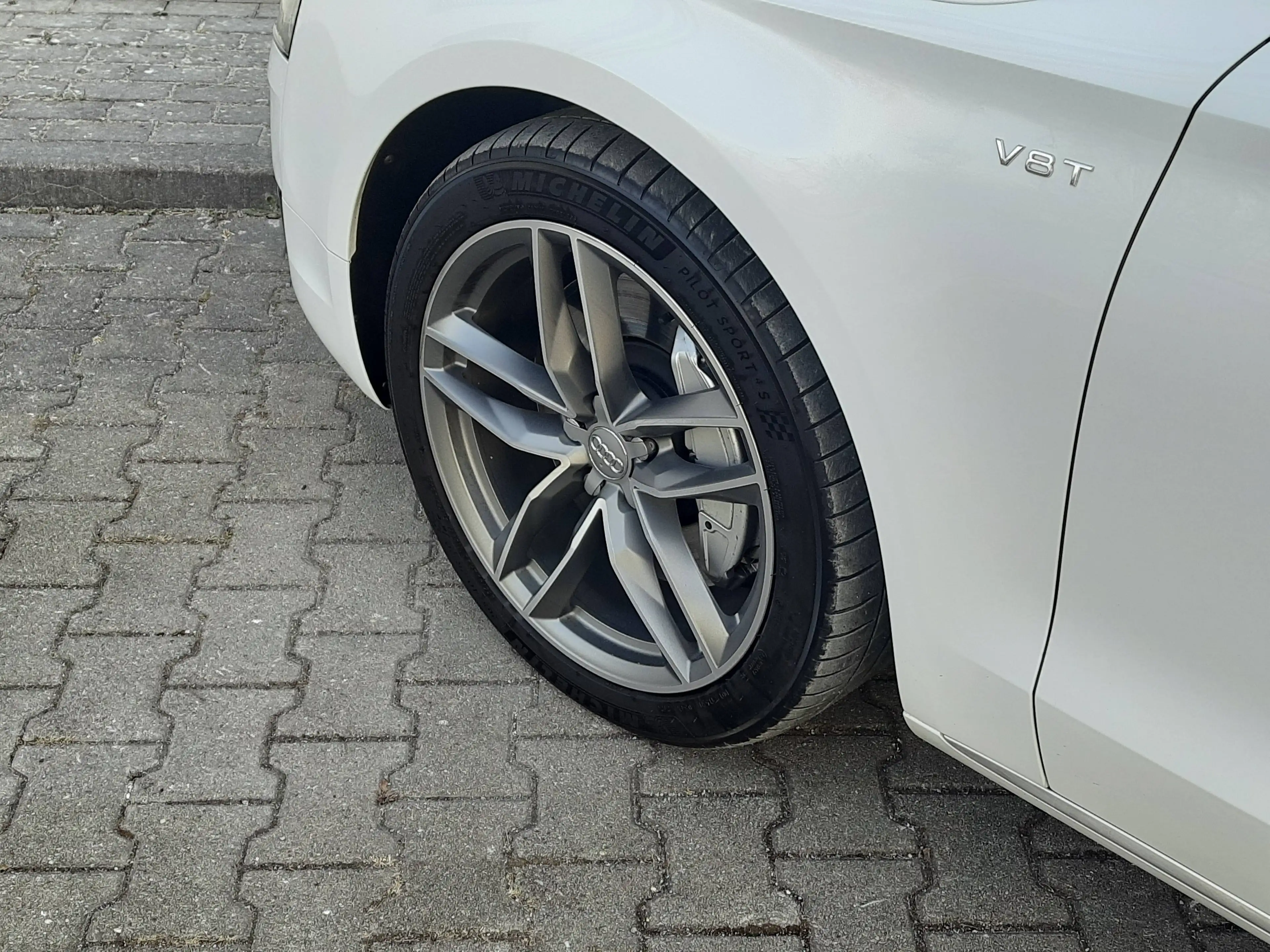 Audi A8 4.2 TDI quattro/Matrix/Bose/SDach/Kam/StdH/20" — photo 10
