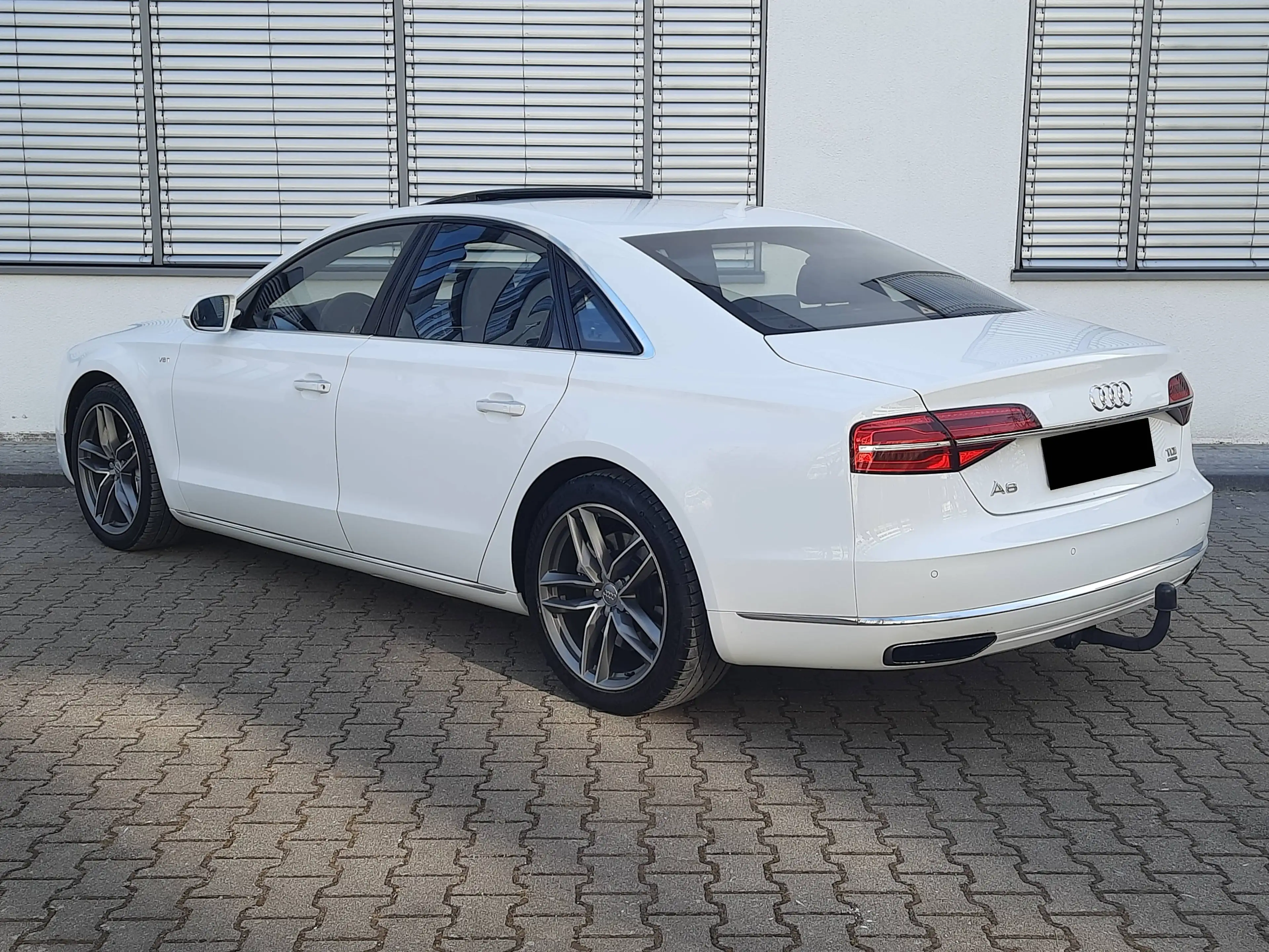 Audi A8 4.2 TDI quattro/Matrix/Bose/SDach/Kam/StdH/20" — photo 8