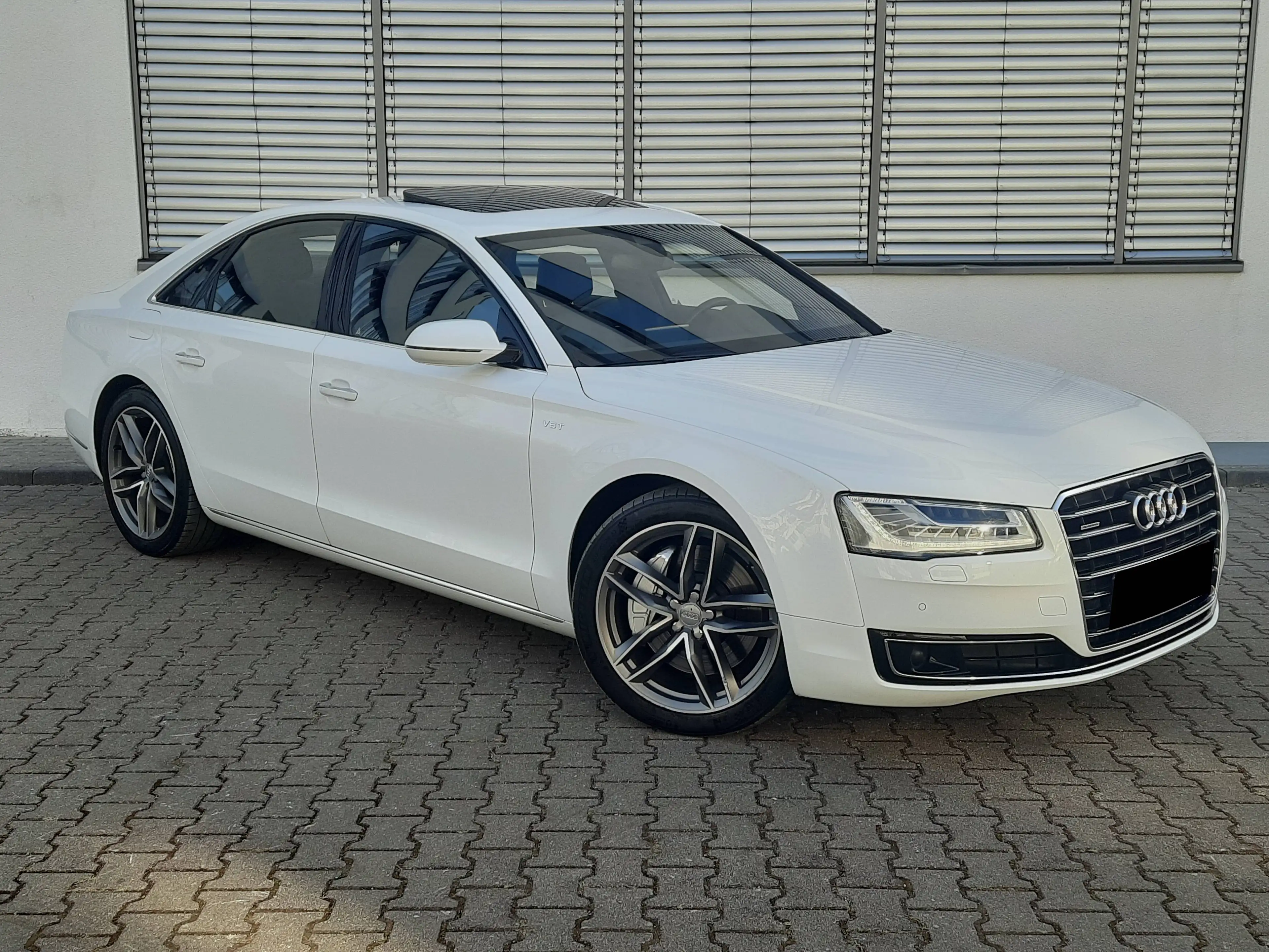 Audi A8 4.2 TDI quattro/Matrix/Bose/SDach/Kam/StdH/20" — photo 4