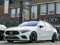 Mercedes-Benz A 180 Premium Plus AMG PANO MEMORY STOEL CAMERA 19 INCH Wit - thumbnail 1