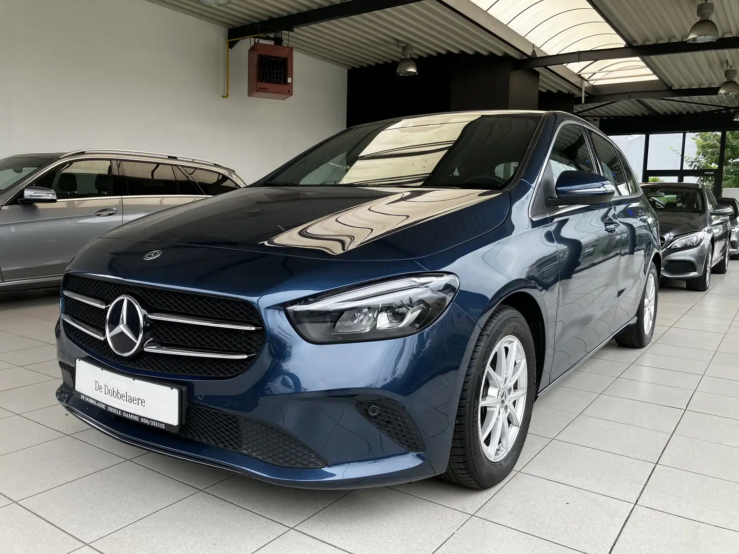 Mercedes-Benz B 180 B 180 7G-DCT Progressive Bleu - 1