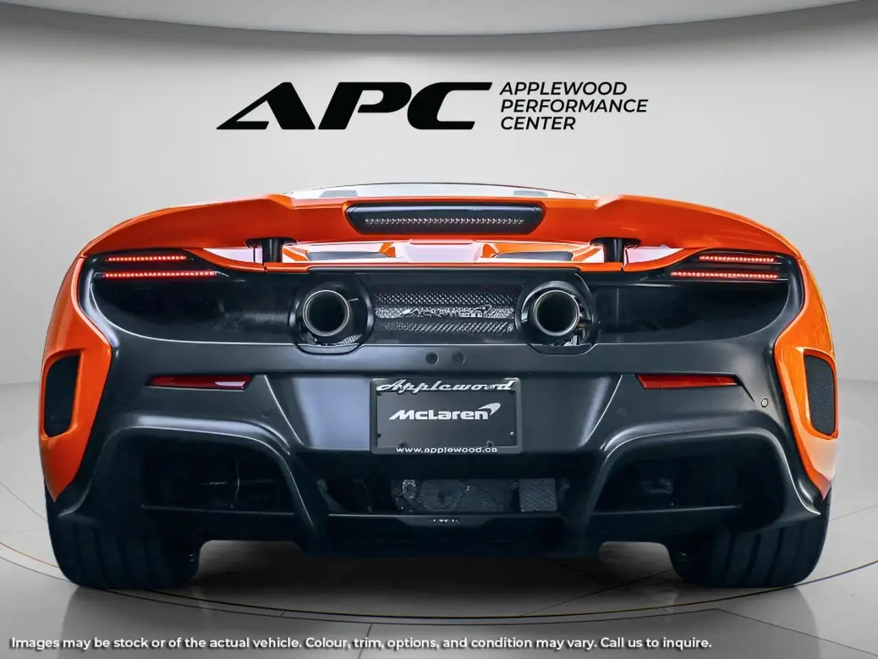 McLaren 675LT снимка McLaren 675LT