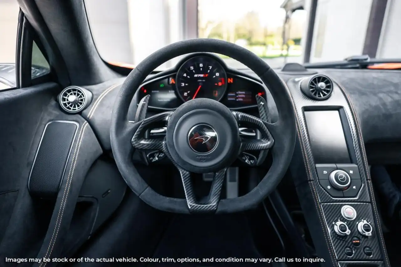 McLaren 675LT снимка McLaren 675LT