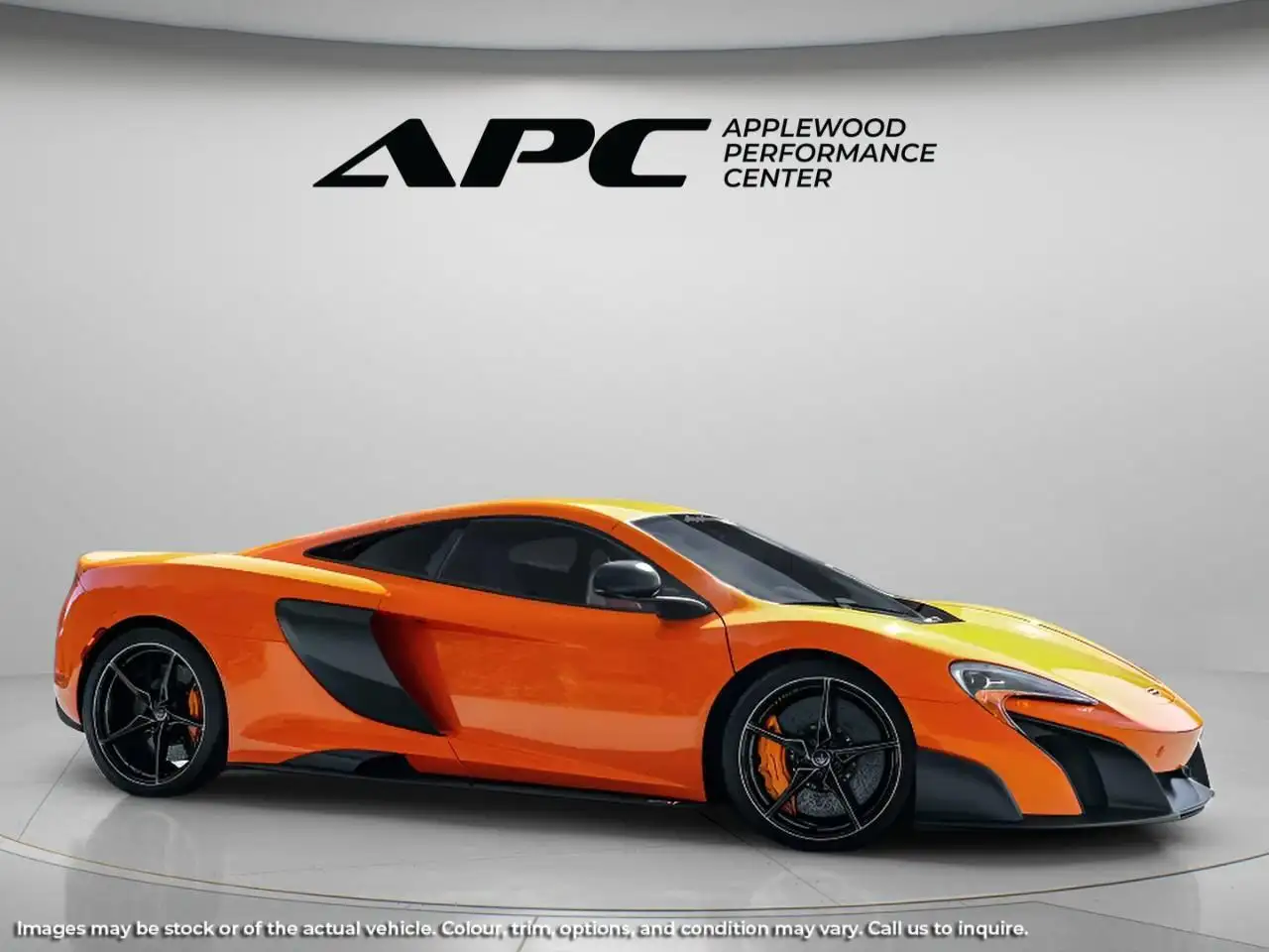 McLaren 675LT снимка McLaren 675LT