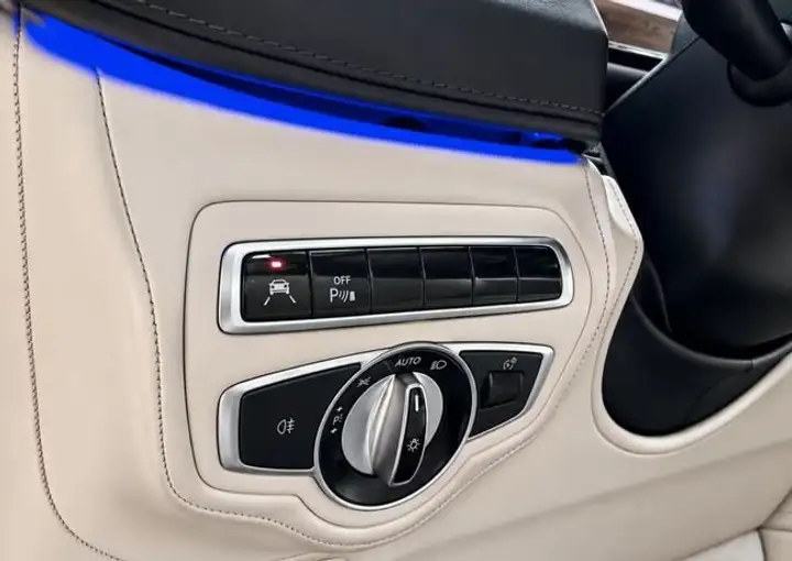 Mercedes-Benz Clase G 2019, foto 16