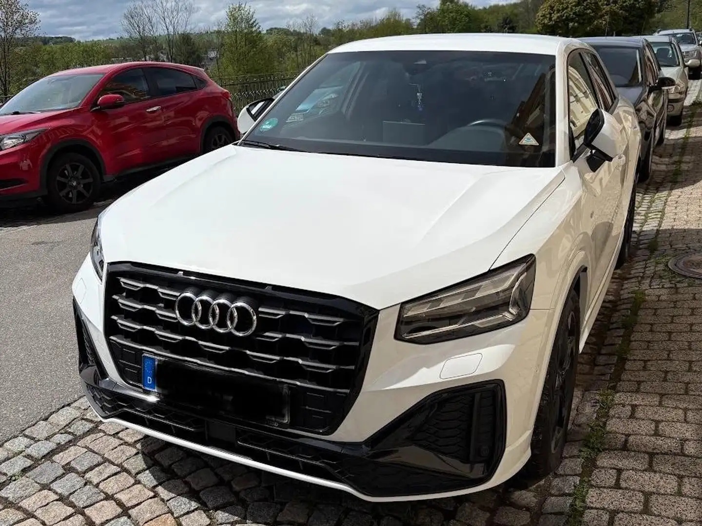 Audi Q2 35 TFSI S line Weiß - 2