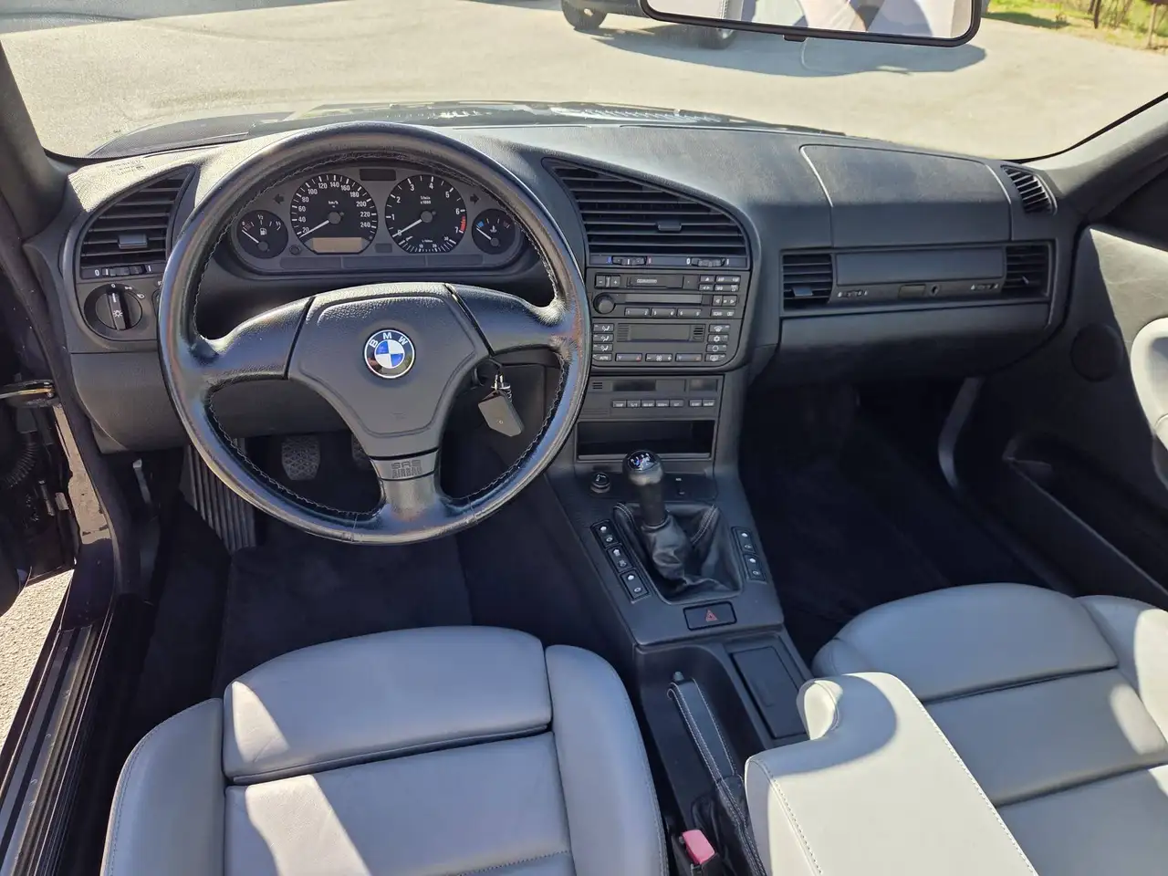 BMW 320 Serie 3 E36 Cabrio 320i Cabrio c/hardtop, foto 3