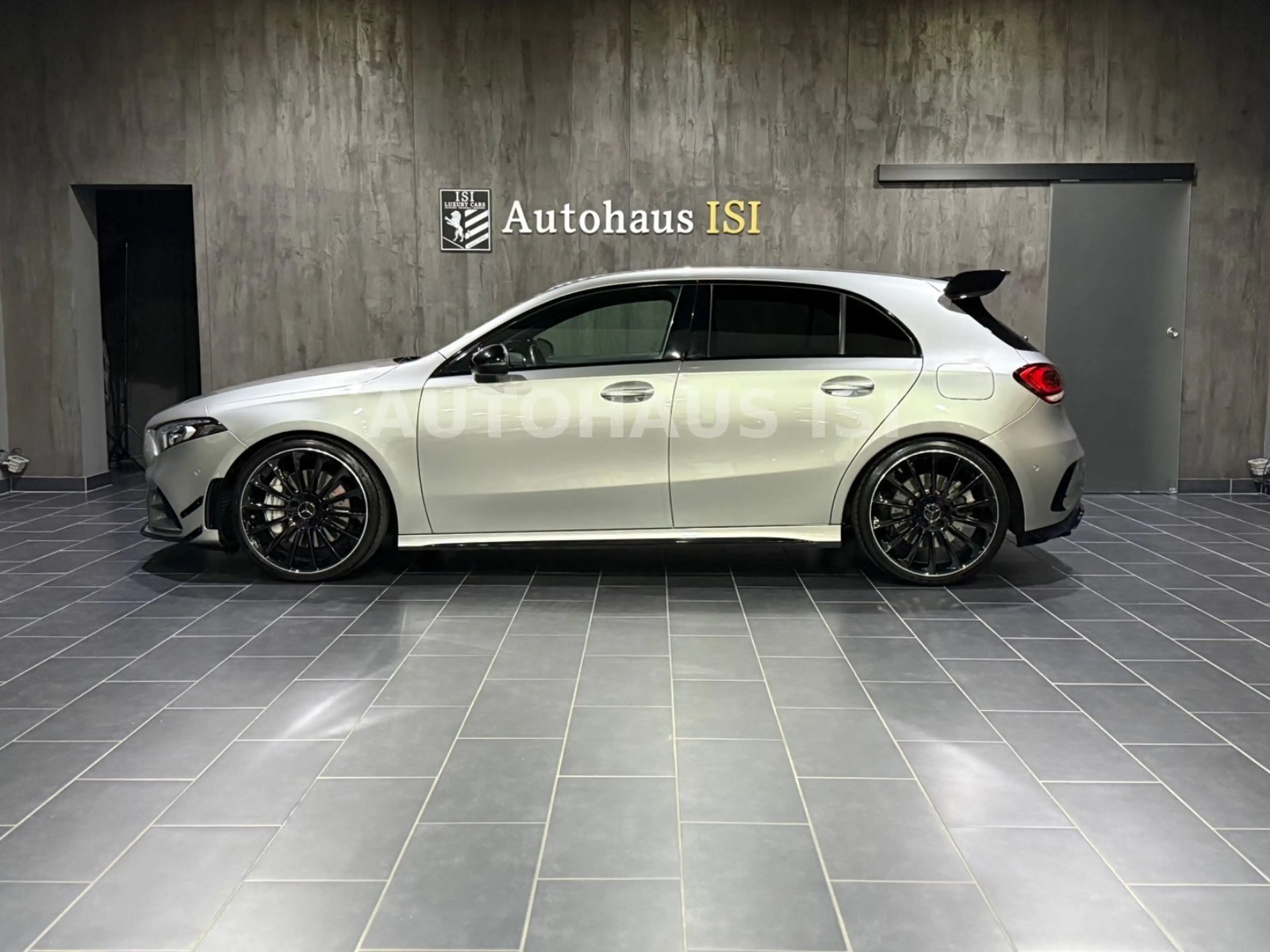 Mercedes-Benz A 35 AMG 4M EDITION 1, PERFORMANCE,A 45 OPTIK — photo 11