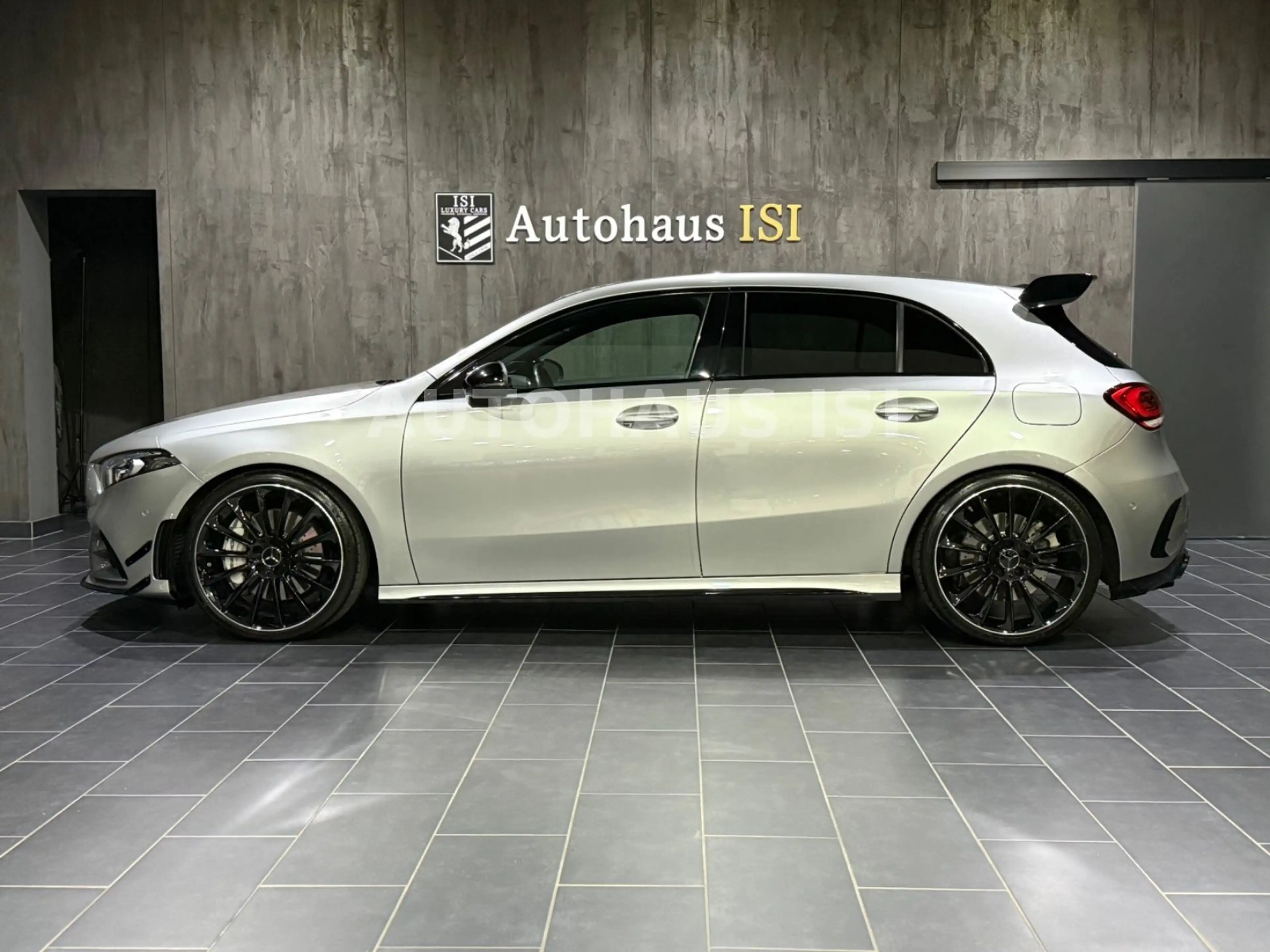 Mercedes-Benz A 35 AMG 4M EDITION 1, PERFORMANCE,A 45 OPTIK — photo 12