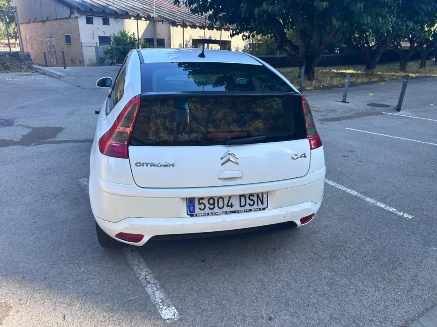 Citroen C4 Coupé 1.6HDI LX Blanco - 2