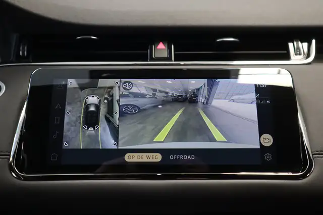 Land Rover Range Rover Evoque view 18