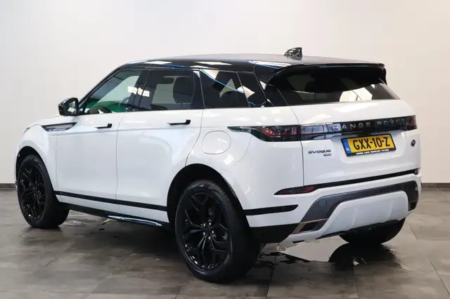 Land Rover Range Rover Evoque view 3