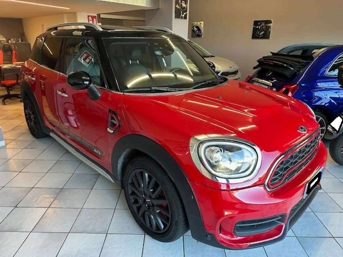 MINI John Cooper Works Countryman Mini Countryman F60 2017 2.0 all4 auto Rood - 1