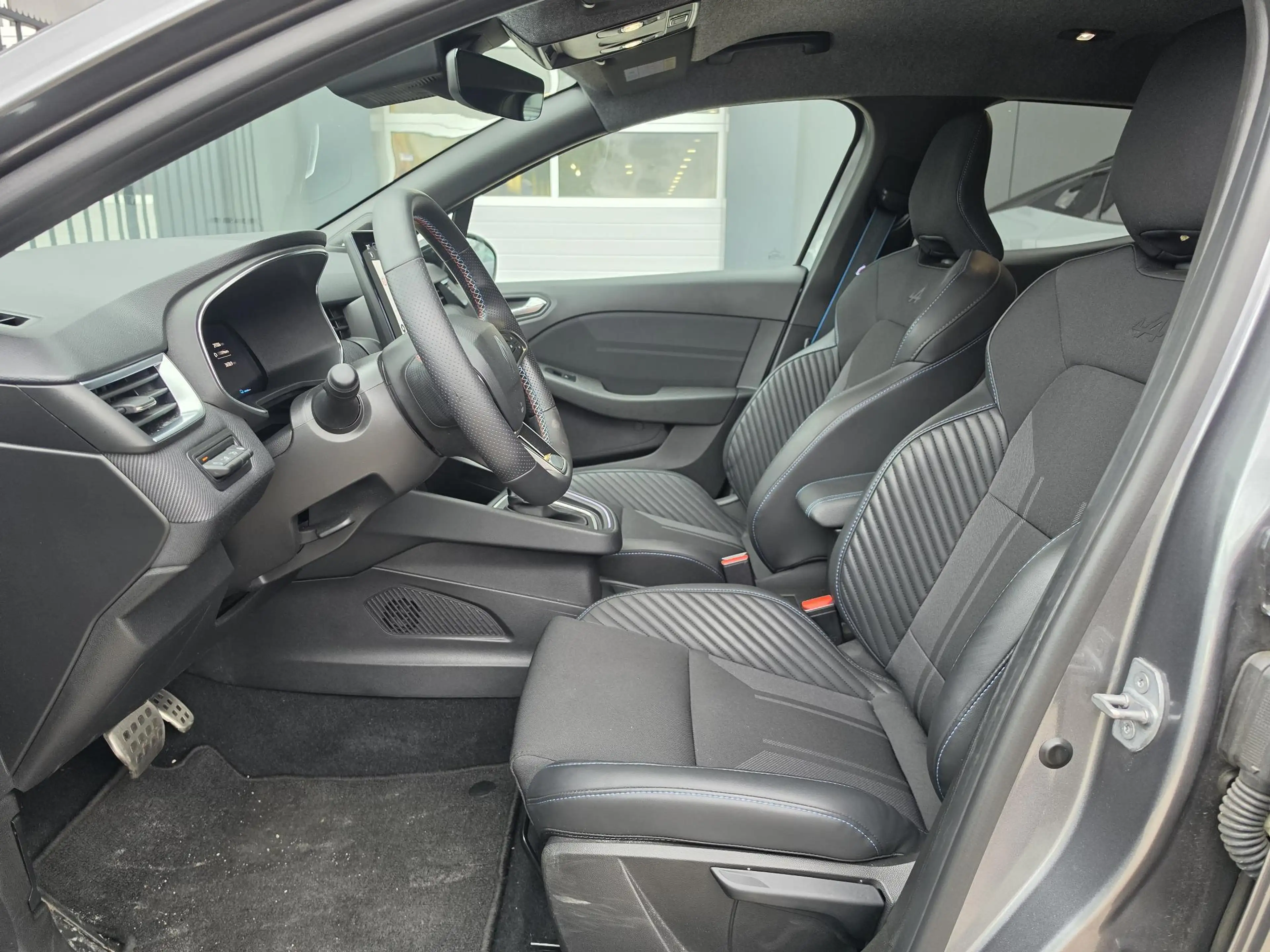Renault Clio 1.6 E-Tech Full Hybrid 145 esprit Alpine | BOSE Au — photo 11