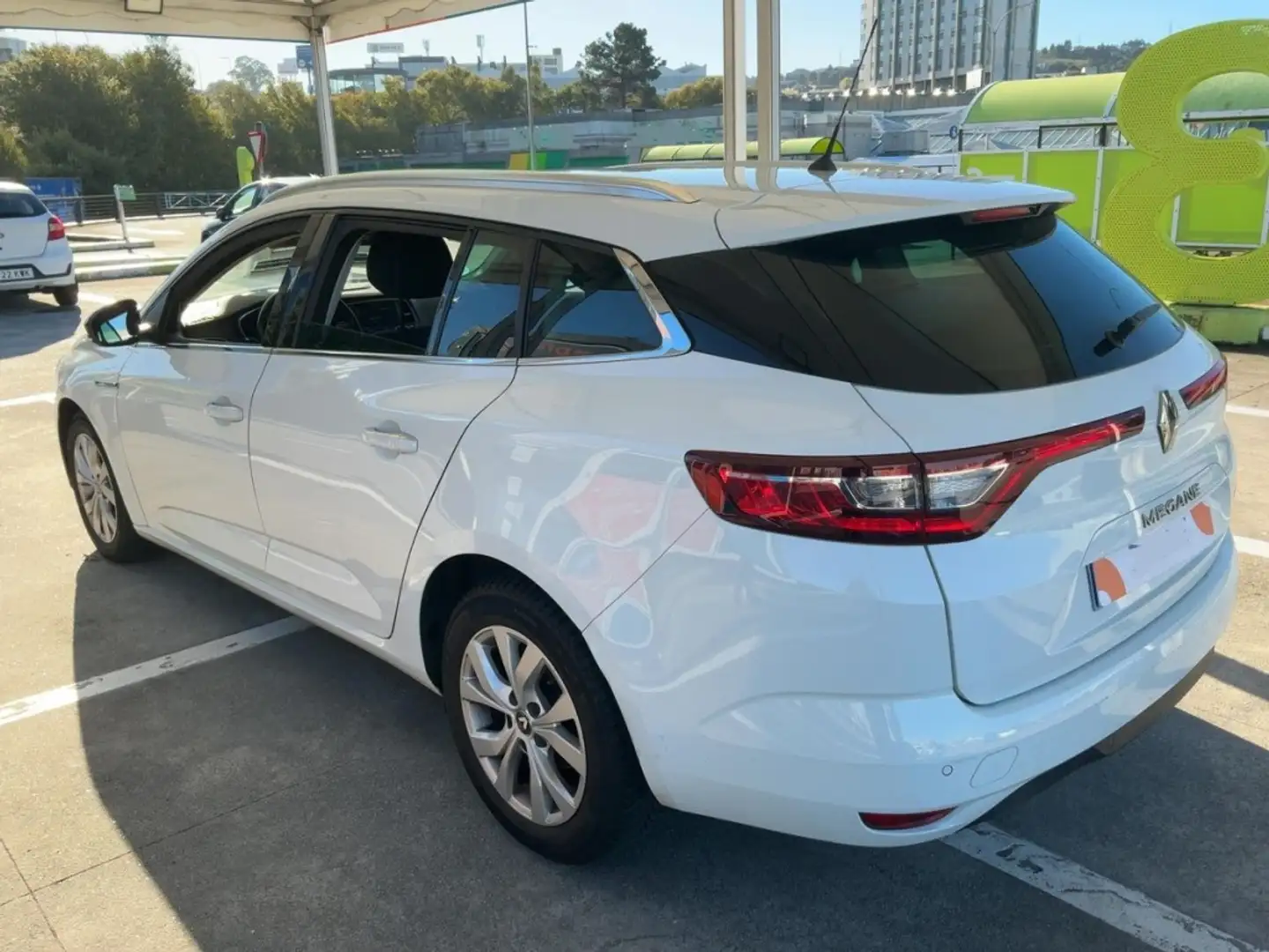 Renault Megane S.T. 1.5dCi Blue Limited 85kW Blanco - 2
