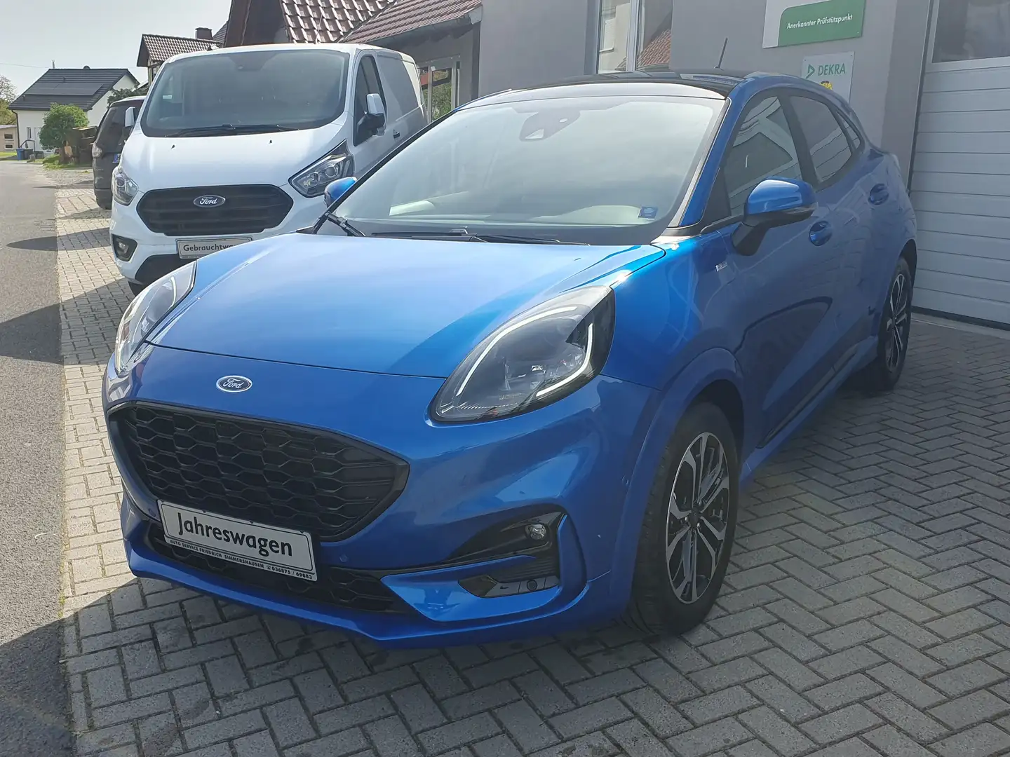 Ford Puma 1.0 EcoBoost Hybrid ST-LINE Blau - 1
